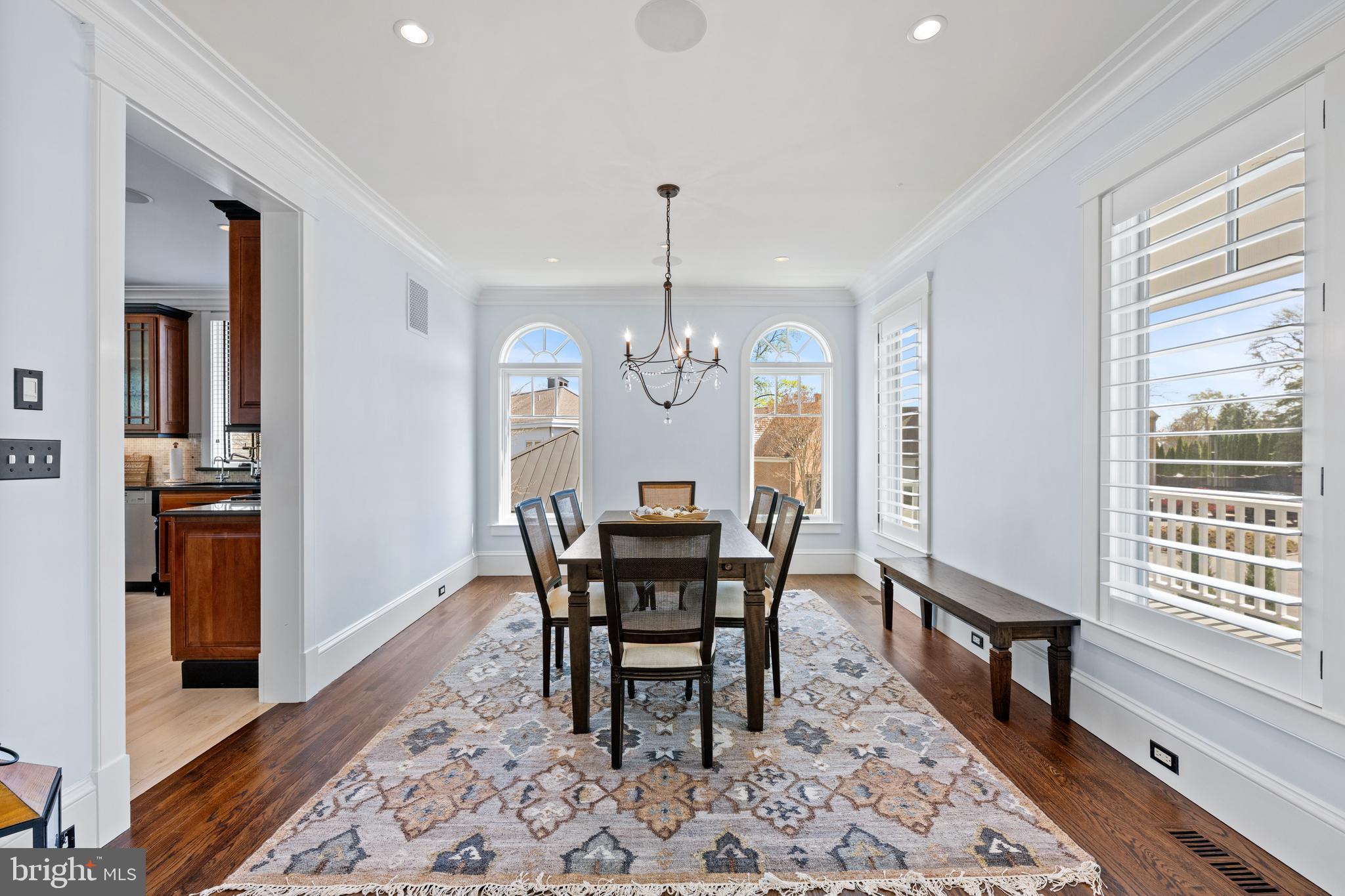 ANNAPOLIS ROADS - Residential