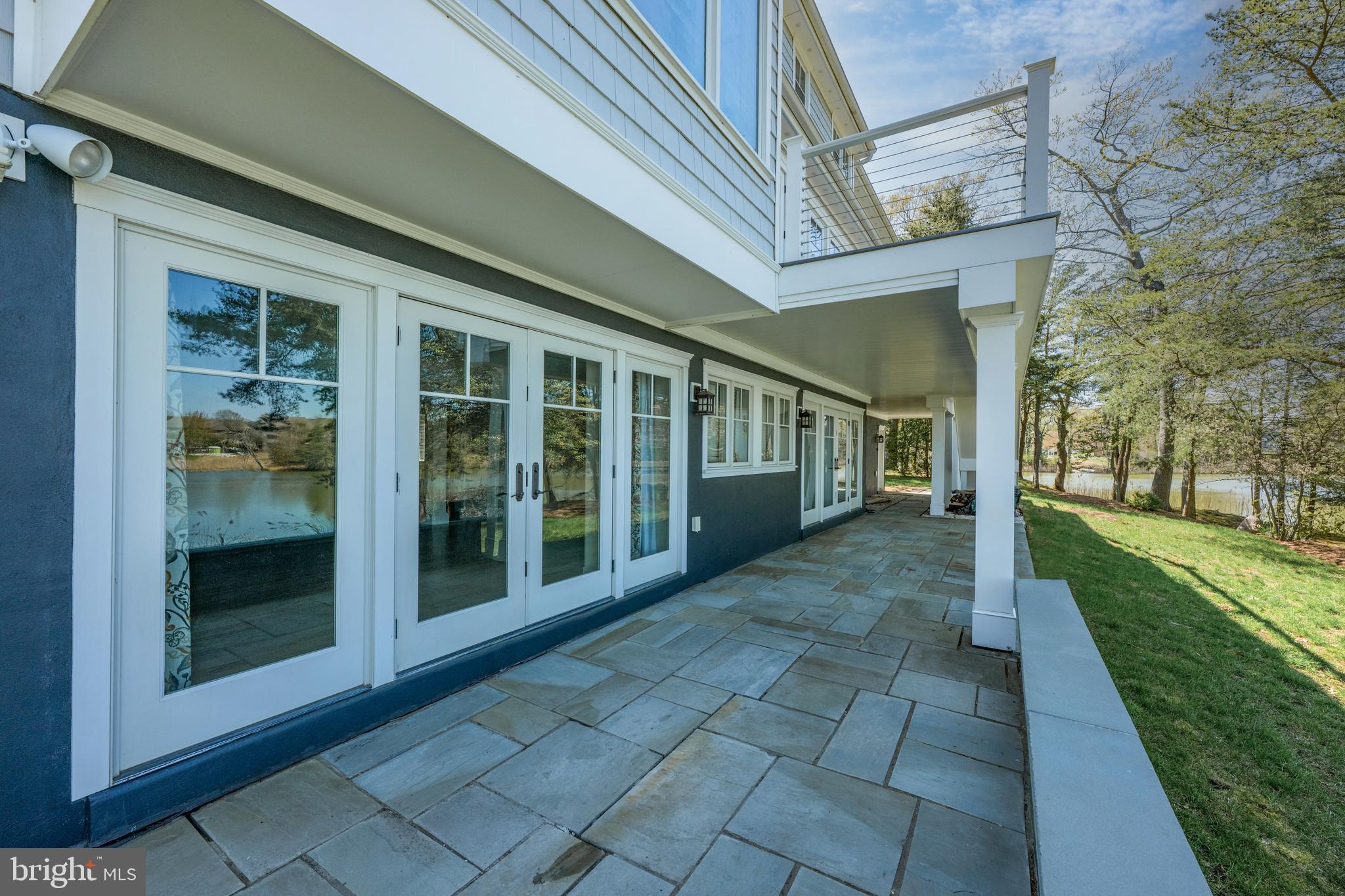 ANNAPOLIS ROADS - Residential