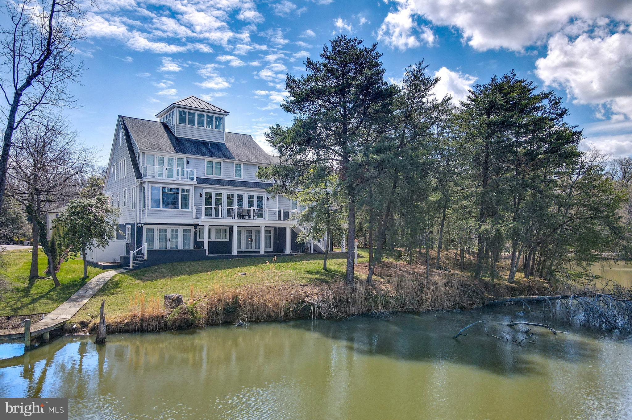 ANNAPOLIS ROADS - Residential