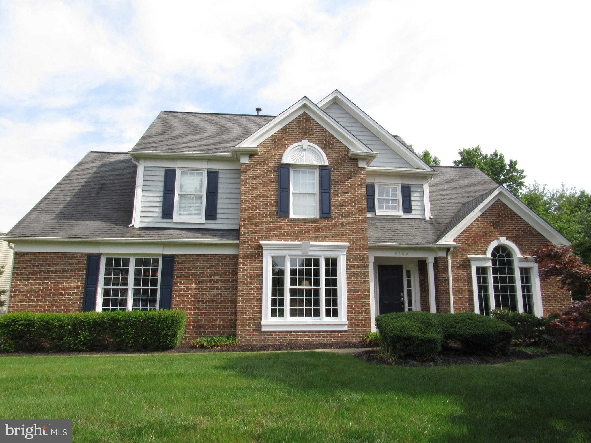 CROSSPOINTE - Residential