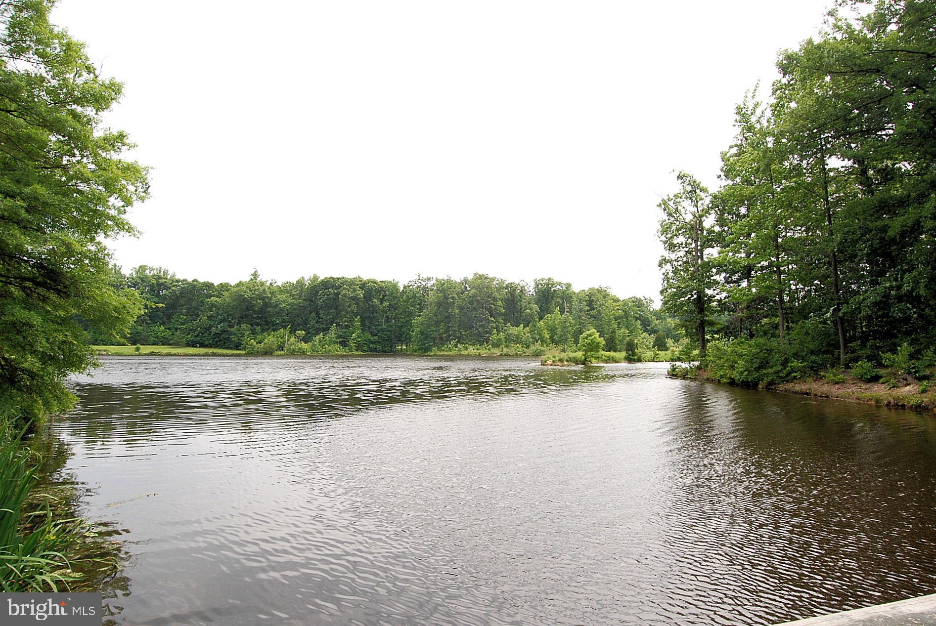 CROSSPOINTE - Residential