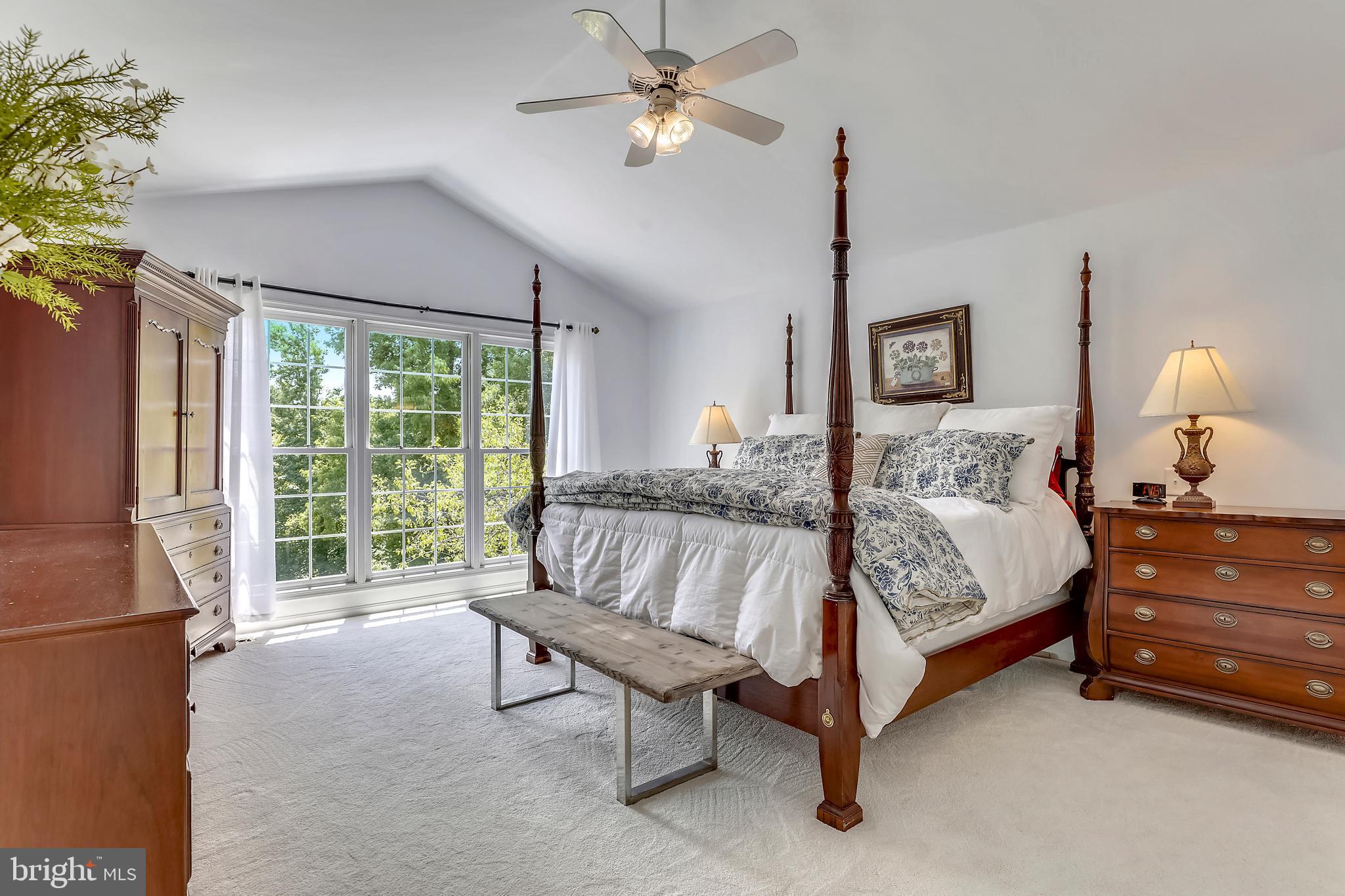 CROSSPOINTE - Residential