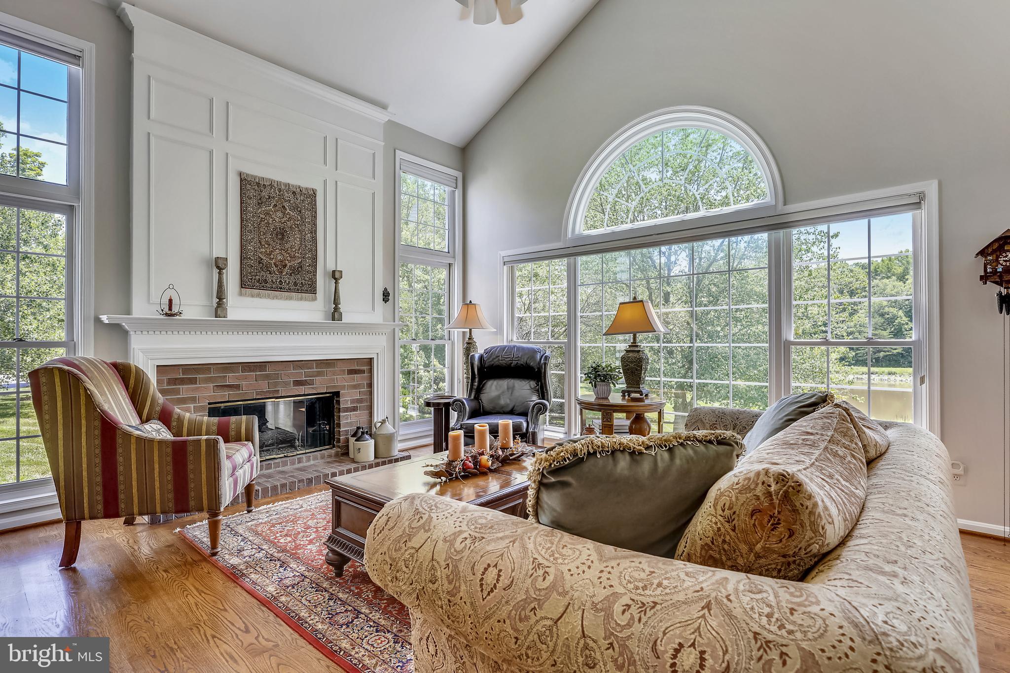 CROSSPOINTE - Residential