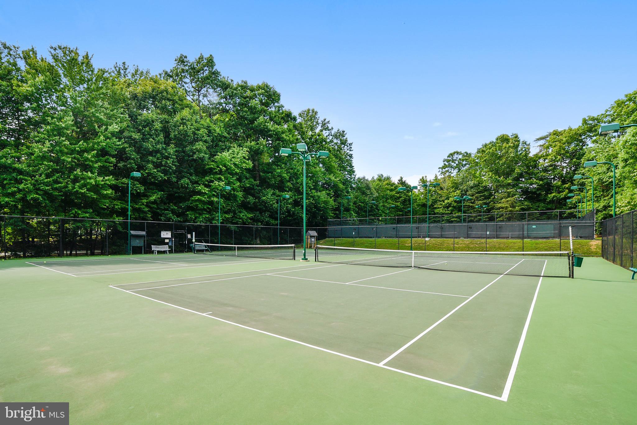 CROSSPOINTE - Residential