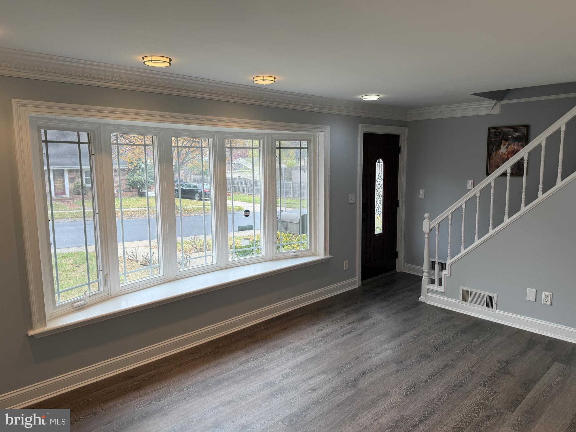 BROADWOOD MANOR - Residential