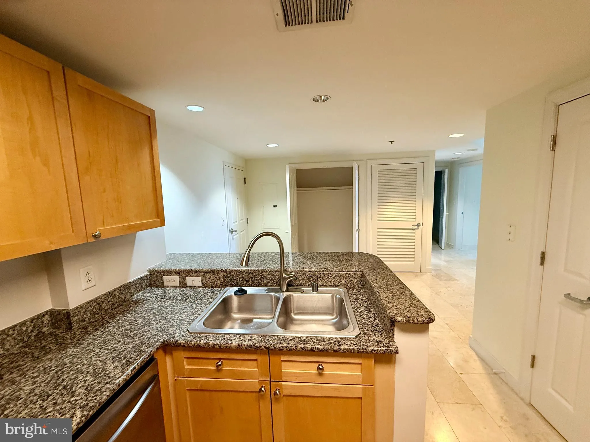 Additional image 40 of 777 7th Street NW Unit 1132, Washington, DC 20001