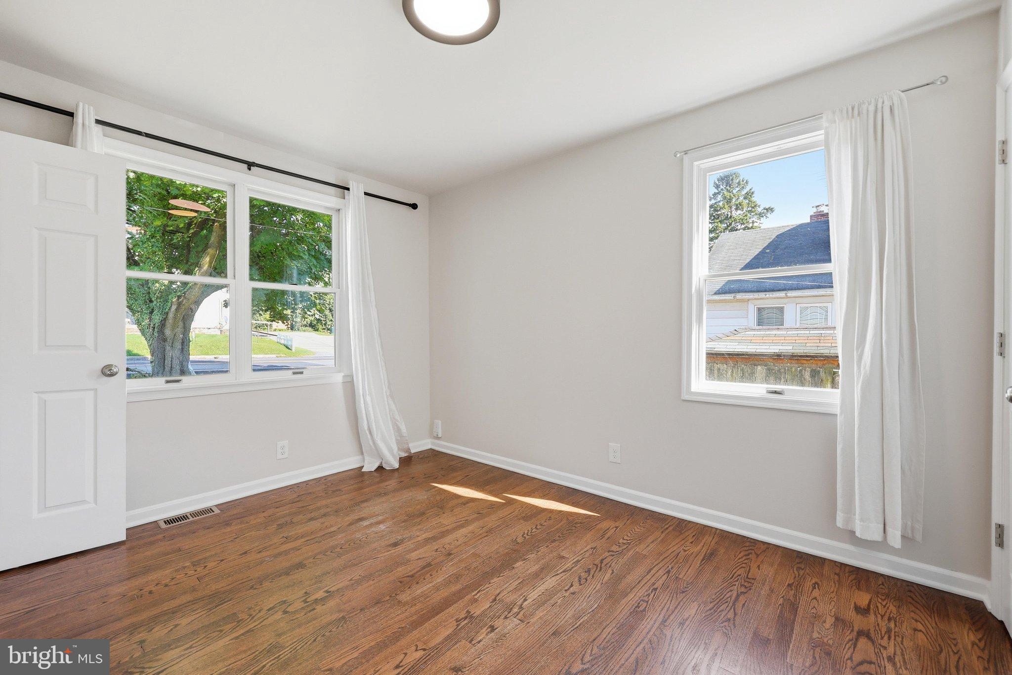 13818 HANOVER PIKE