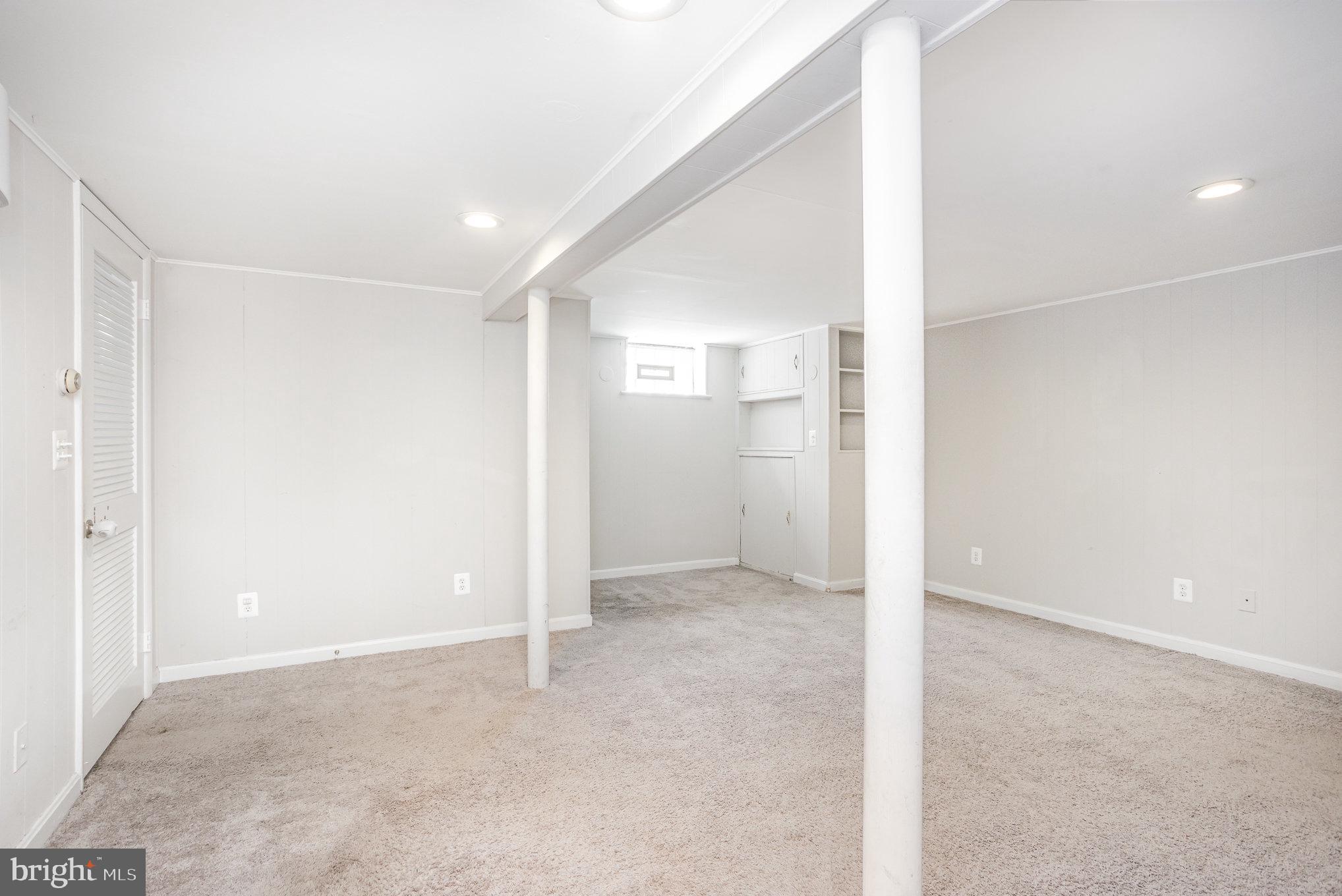 HILLBROOK - Residential