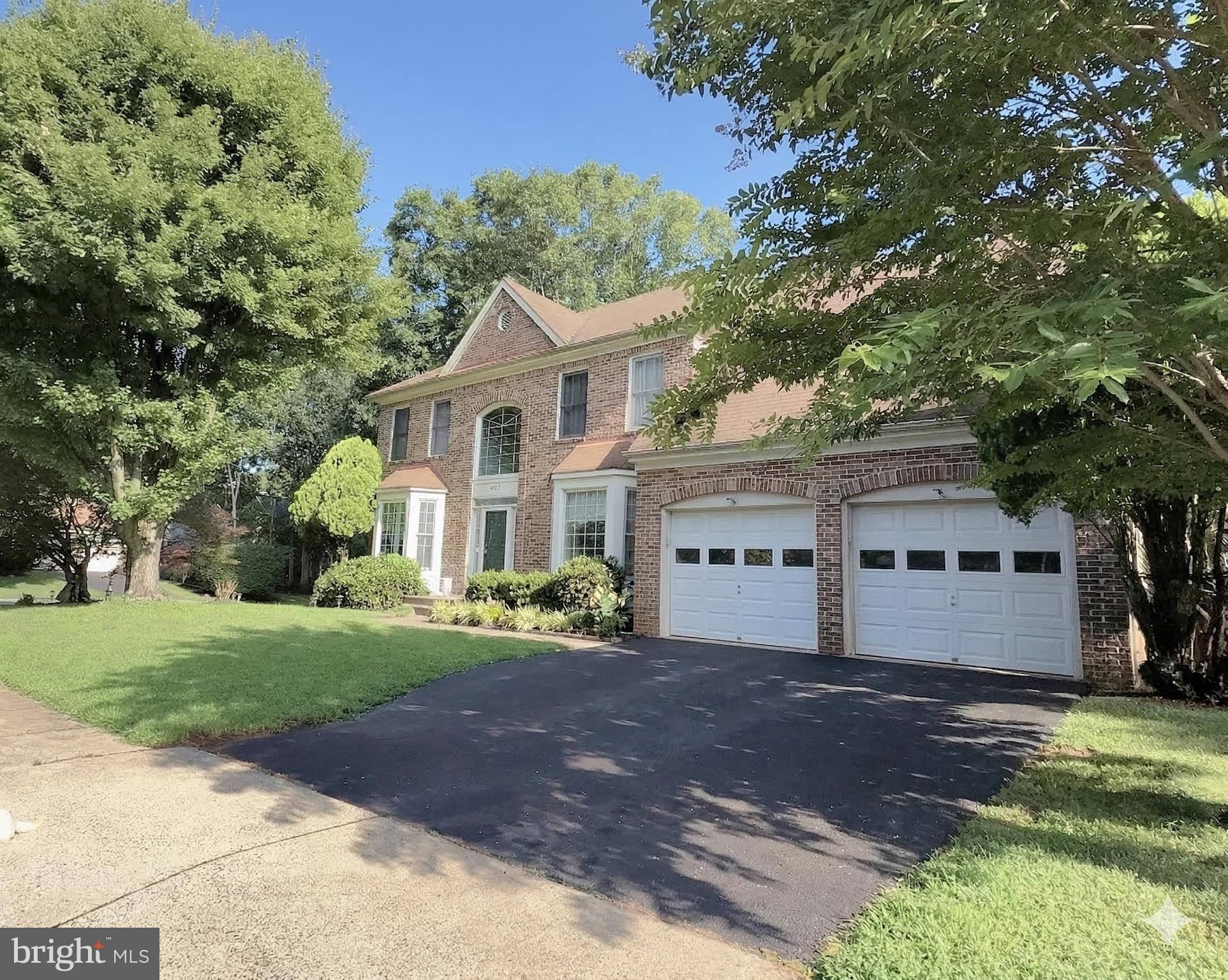 POTOMAC HUNT - Residential