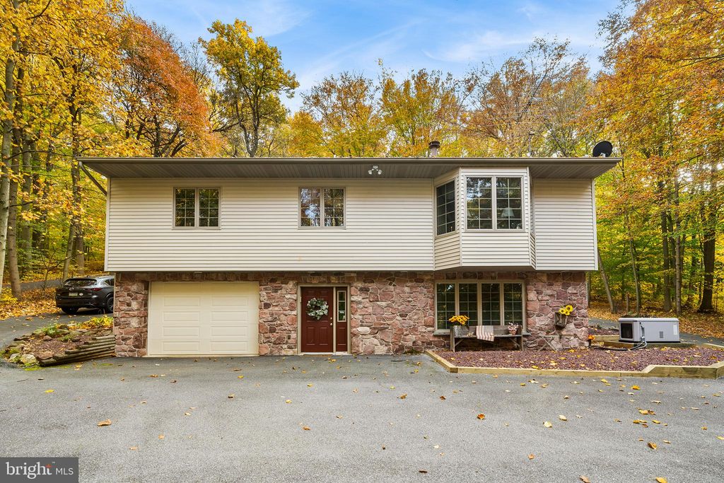 Photo of 655 Sportsman Road, Denver, PA 17517 (MLS # PALA2043006)