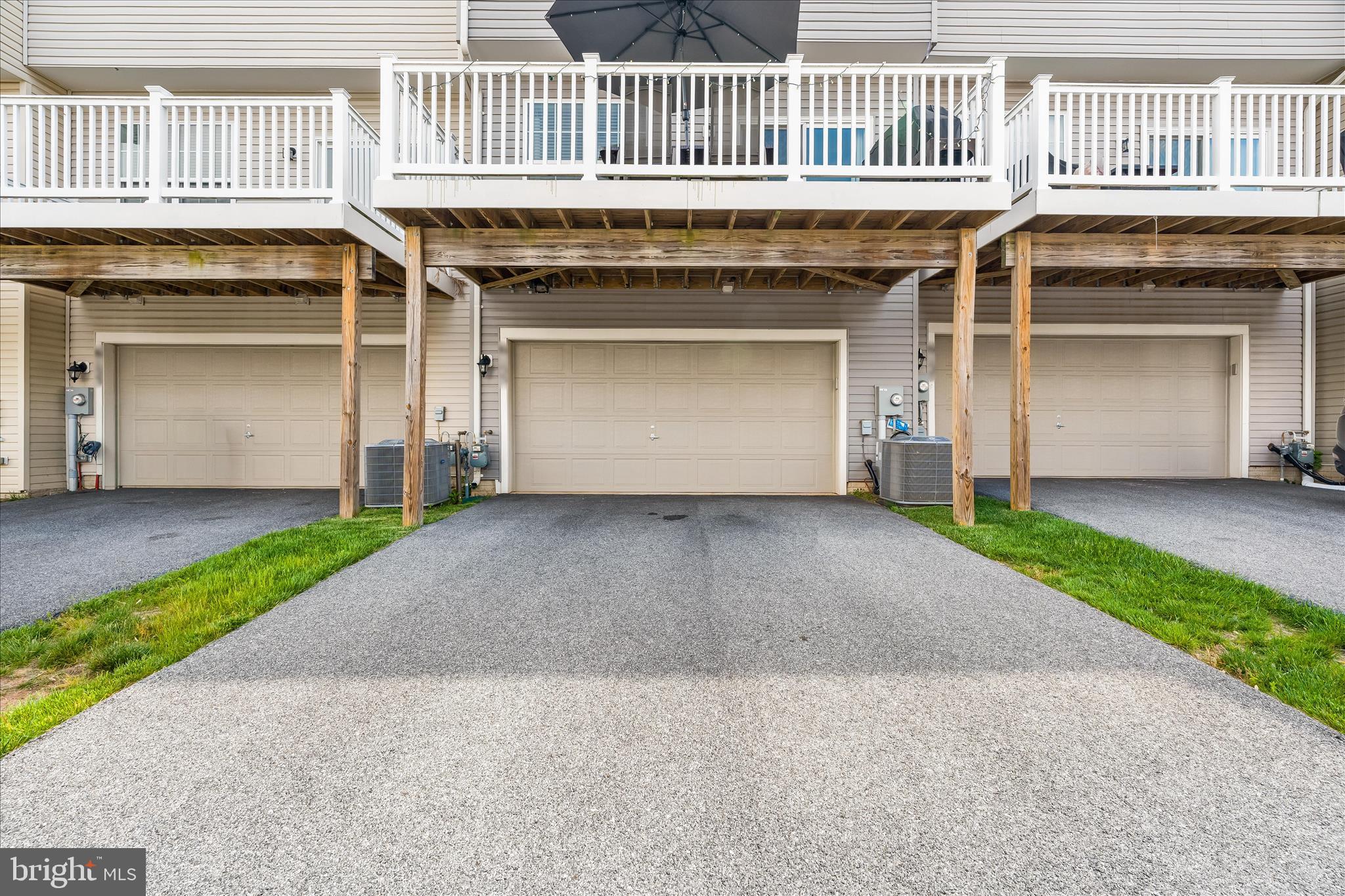 JEFFERSON PLACE - Residential