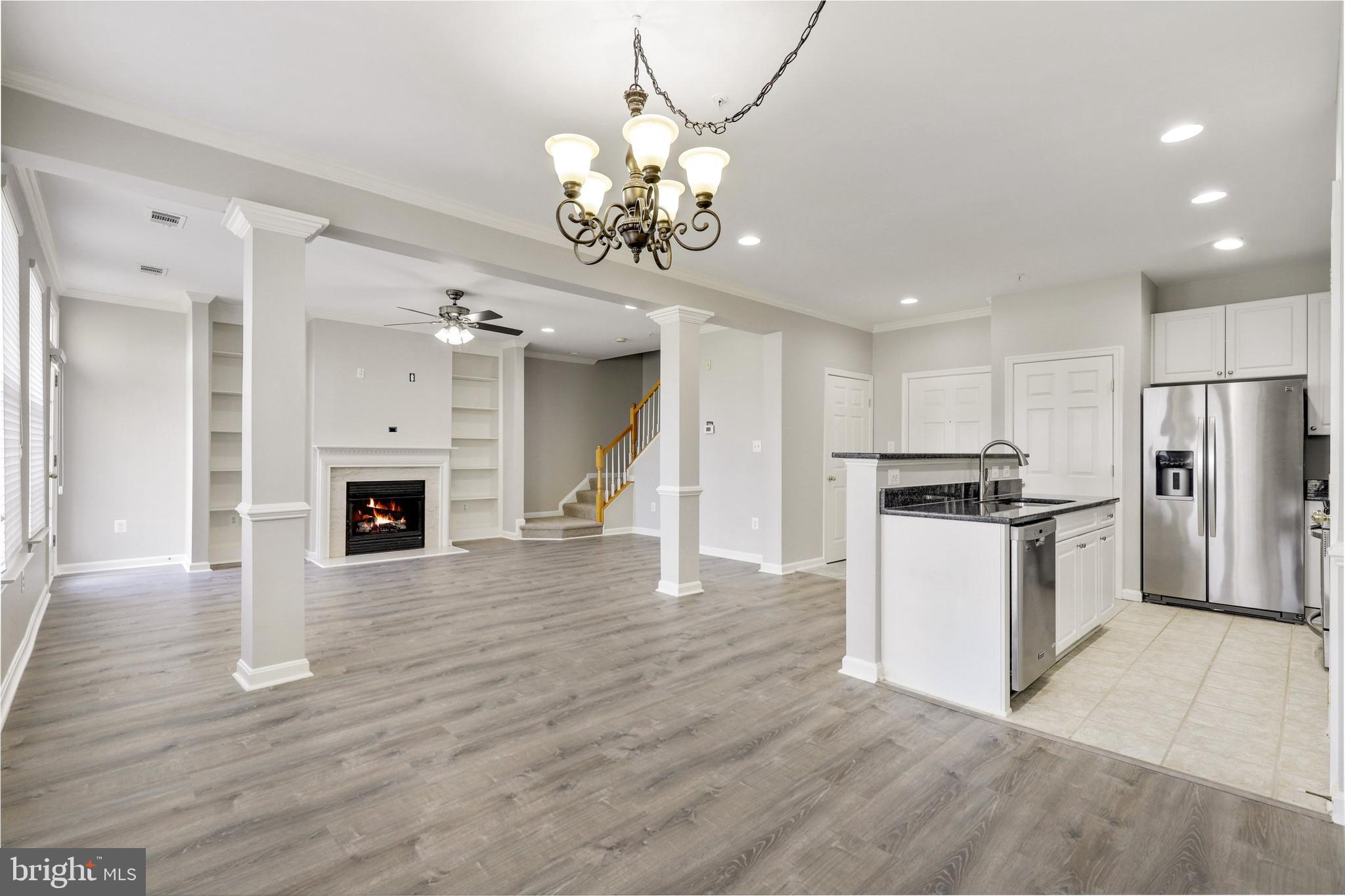 WESTBRIAR PLAZA - Residential