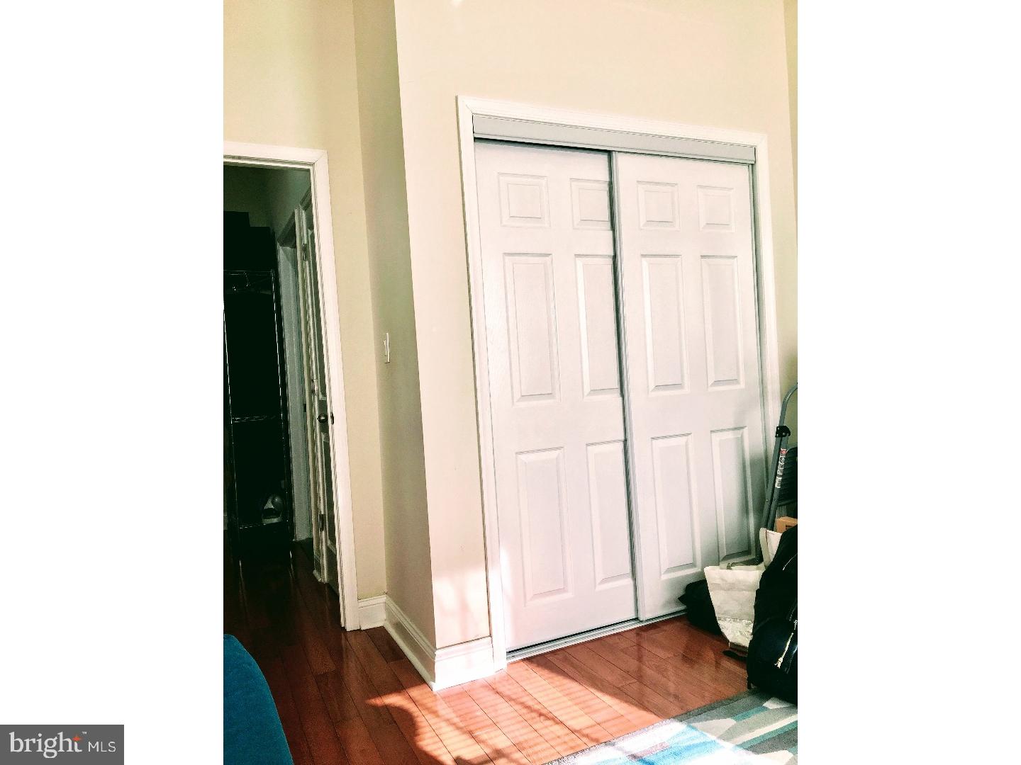 POINT BREEZE - Residential Lease