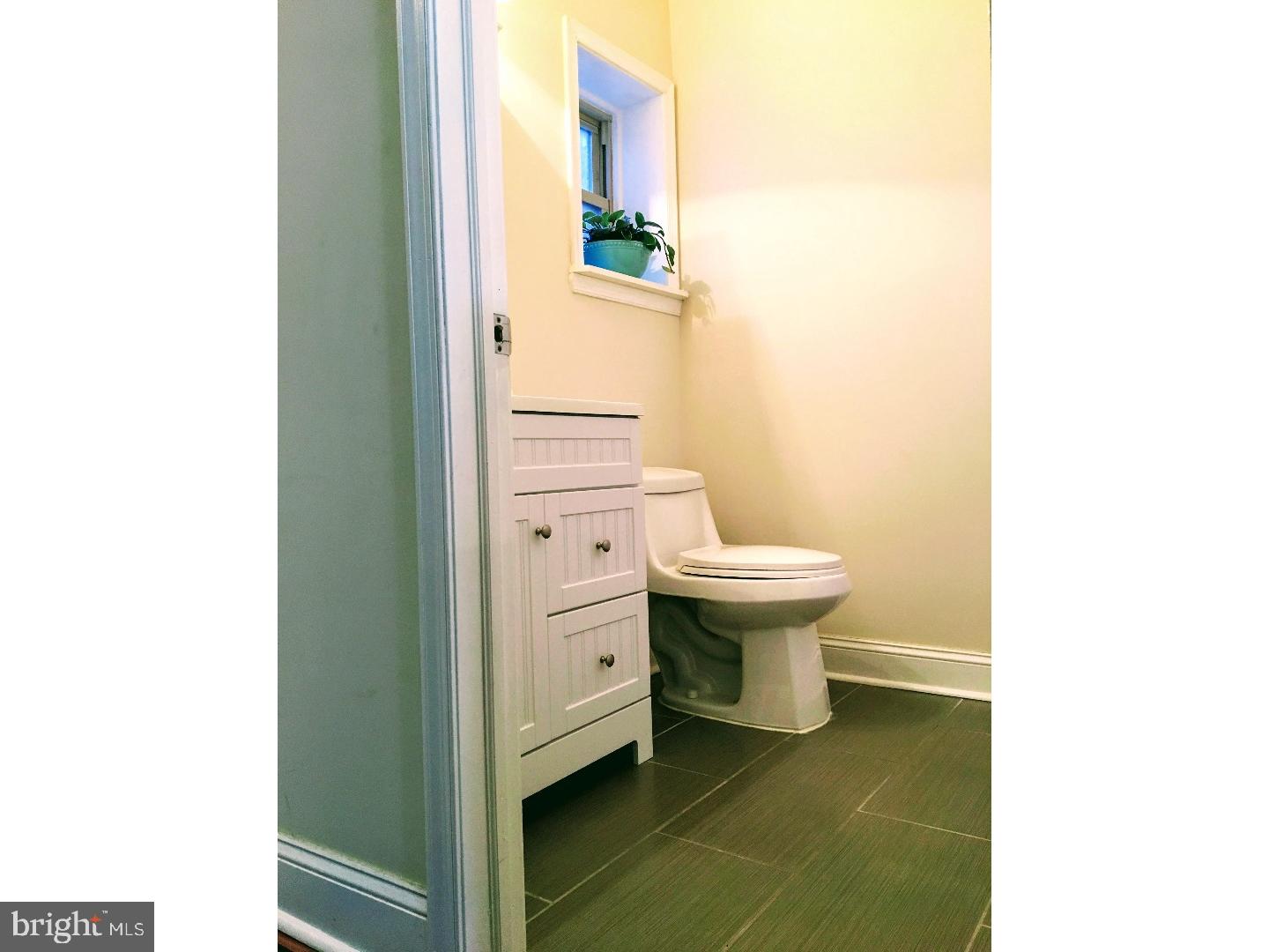 POINT BREEZE - Residential Lease