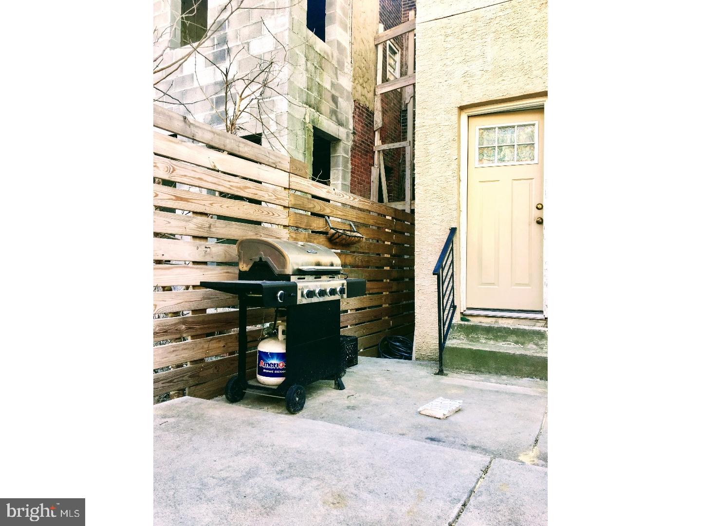 POINT BREEZE - Residential Lease