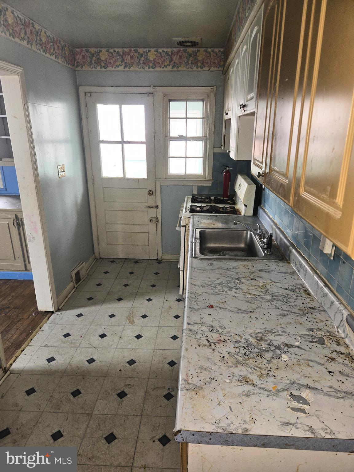 FALLSTAFF - Residential