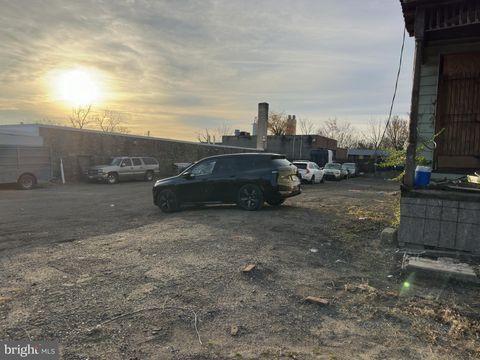 Photo of 2203 Channing Street NE, WASHINGTON, DC 20018 (MLS # DCDC2232774)