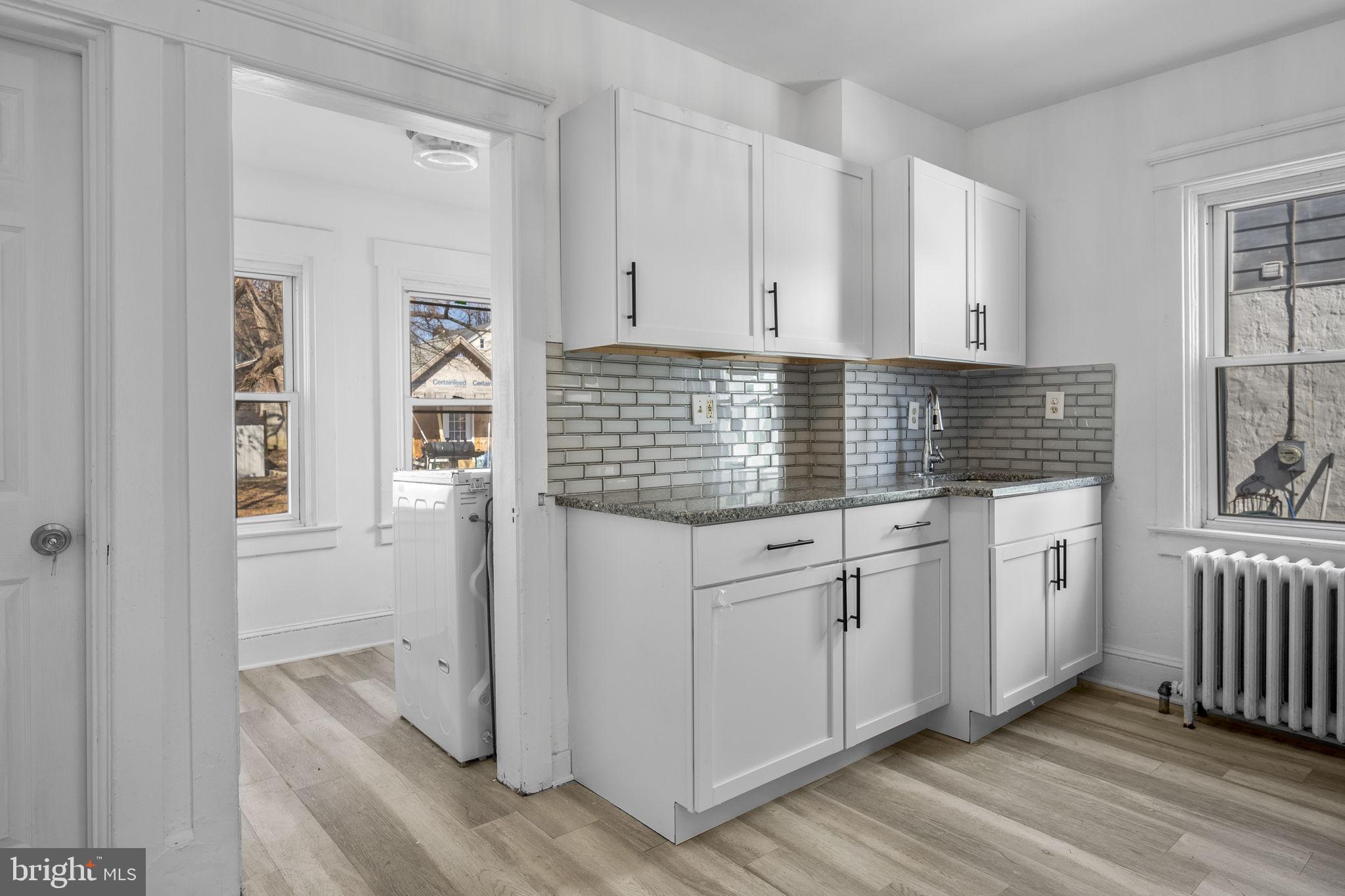 SPRINGFIELD KNOLL - Residential