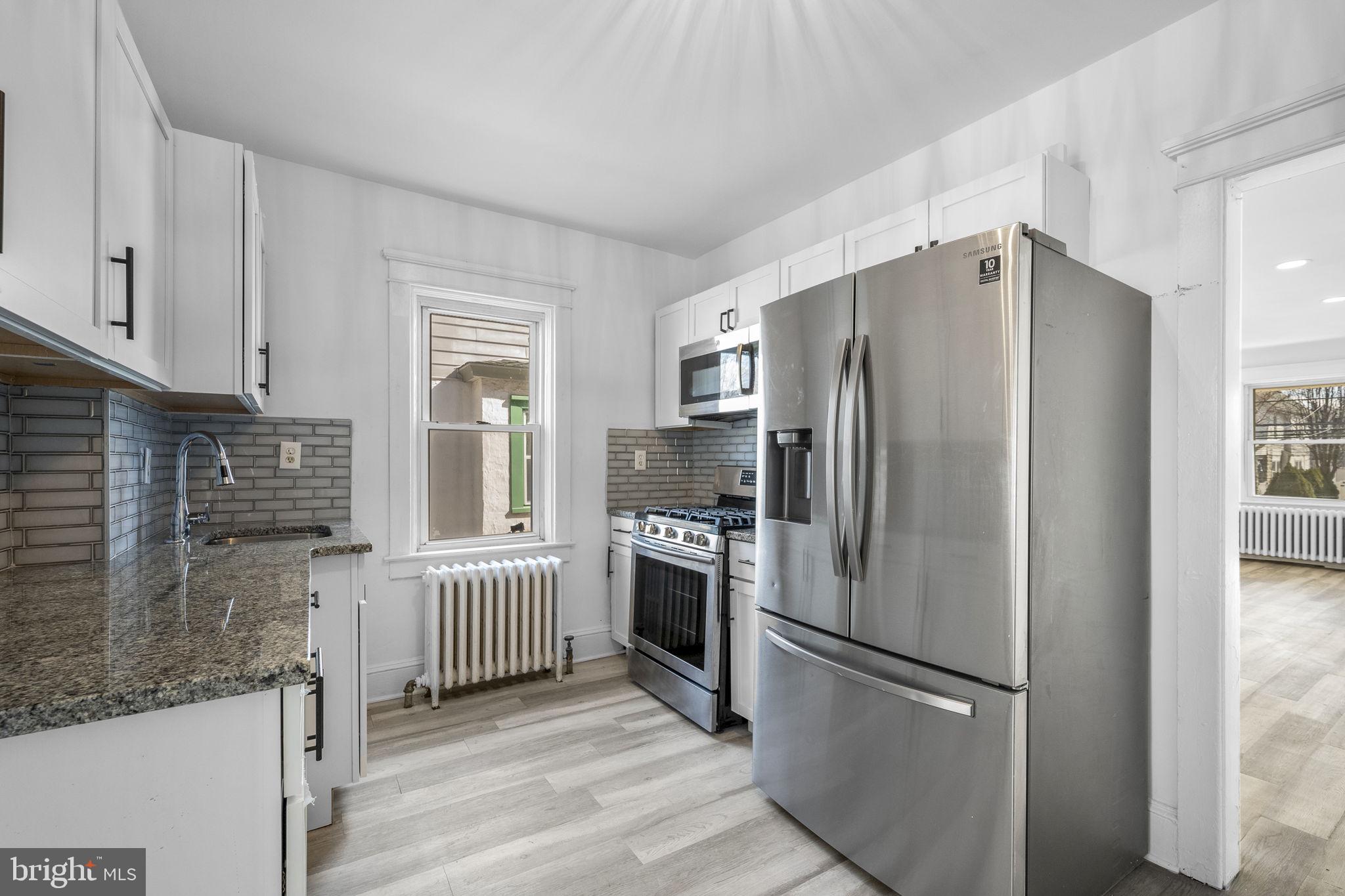 SPRINGFIELD KNOLL - Residential