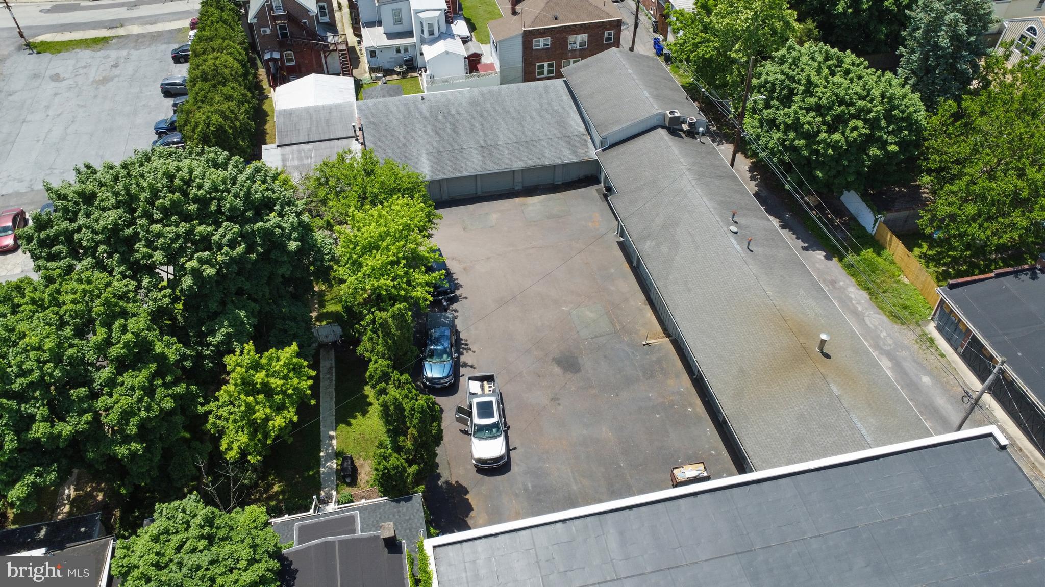 129 E 3RD STREET