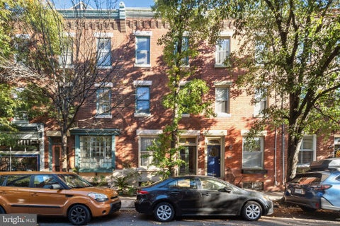 Photo of 2437 Brown Street, PHILADELPHIA, PA 19130 (MLS # PAPH2683346)