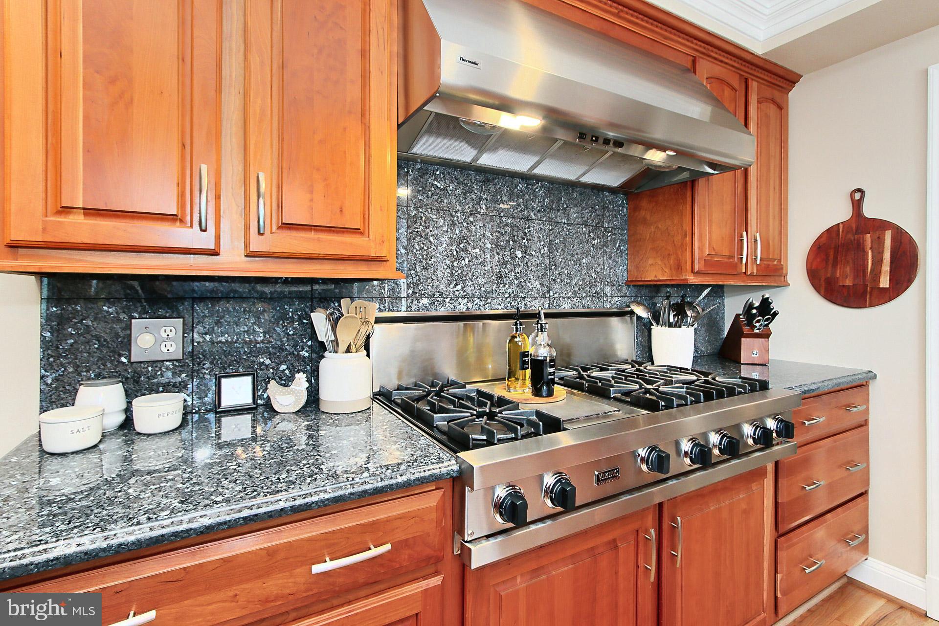 WEST SPRINGFIELD - Residential