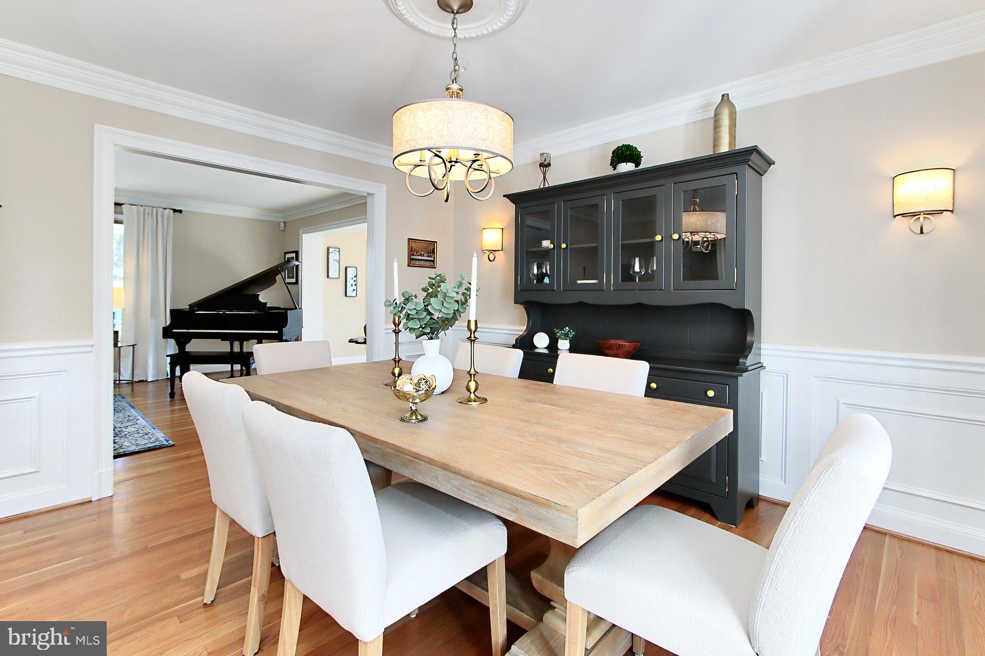 WEST SPRINGFIELD - Residential