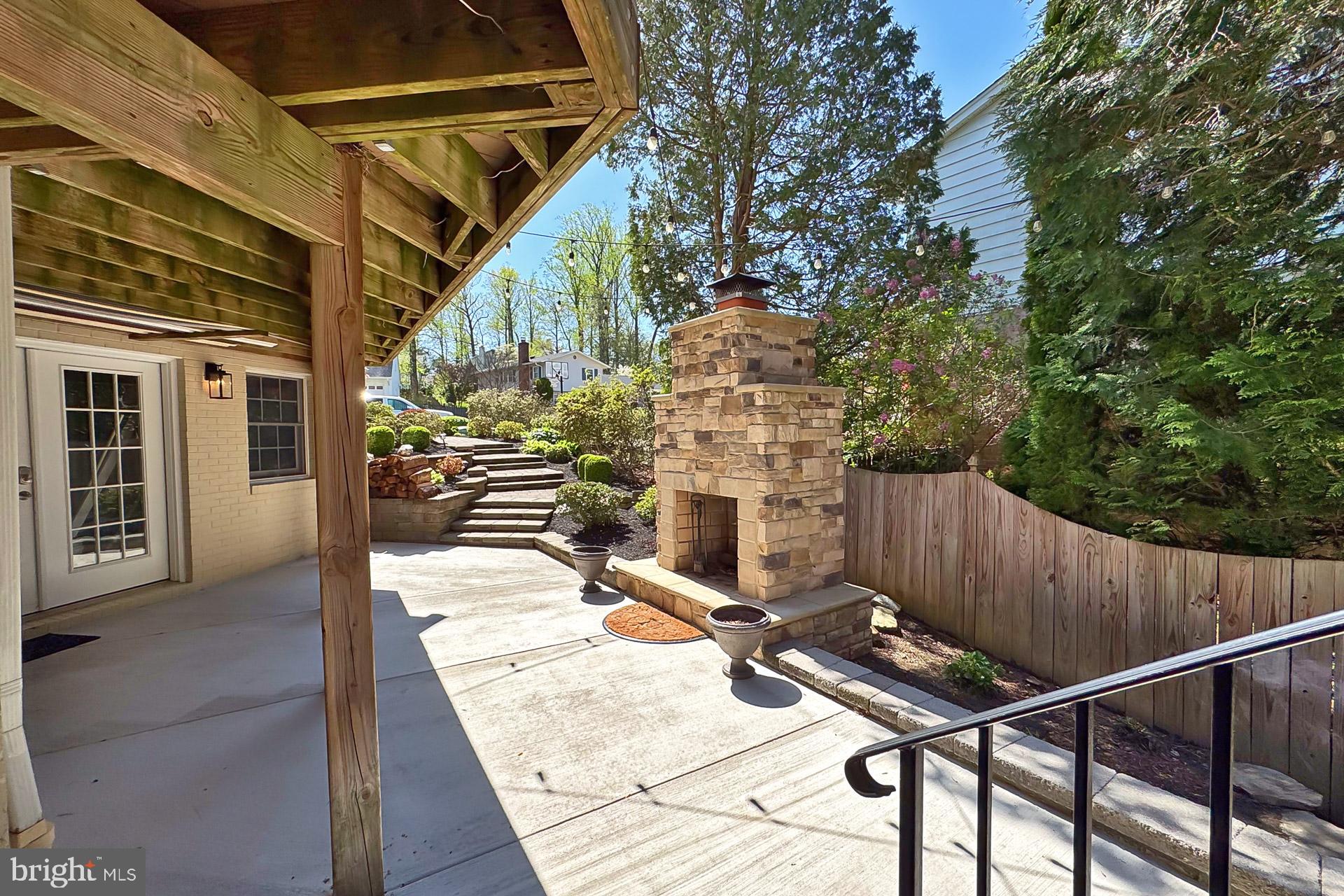 WEST SPRINGFIELD - Residential