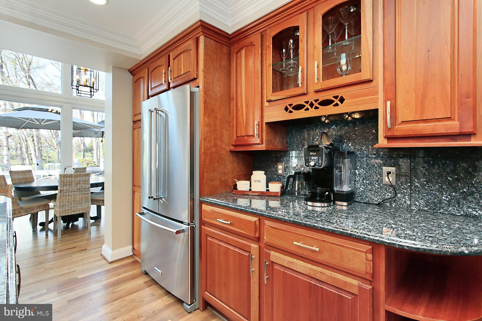 WEST SPRINGFIELD - Residential