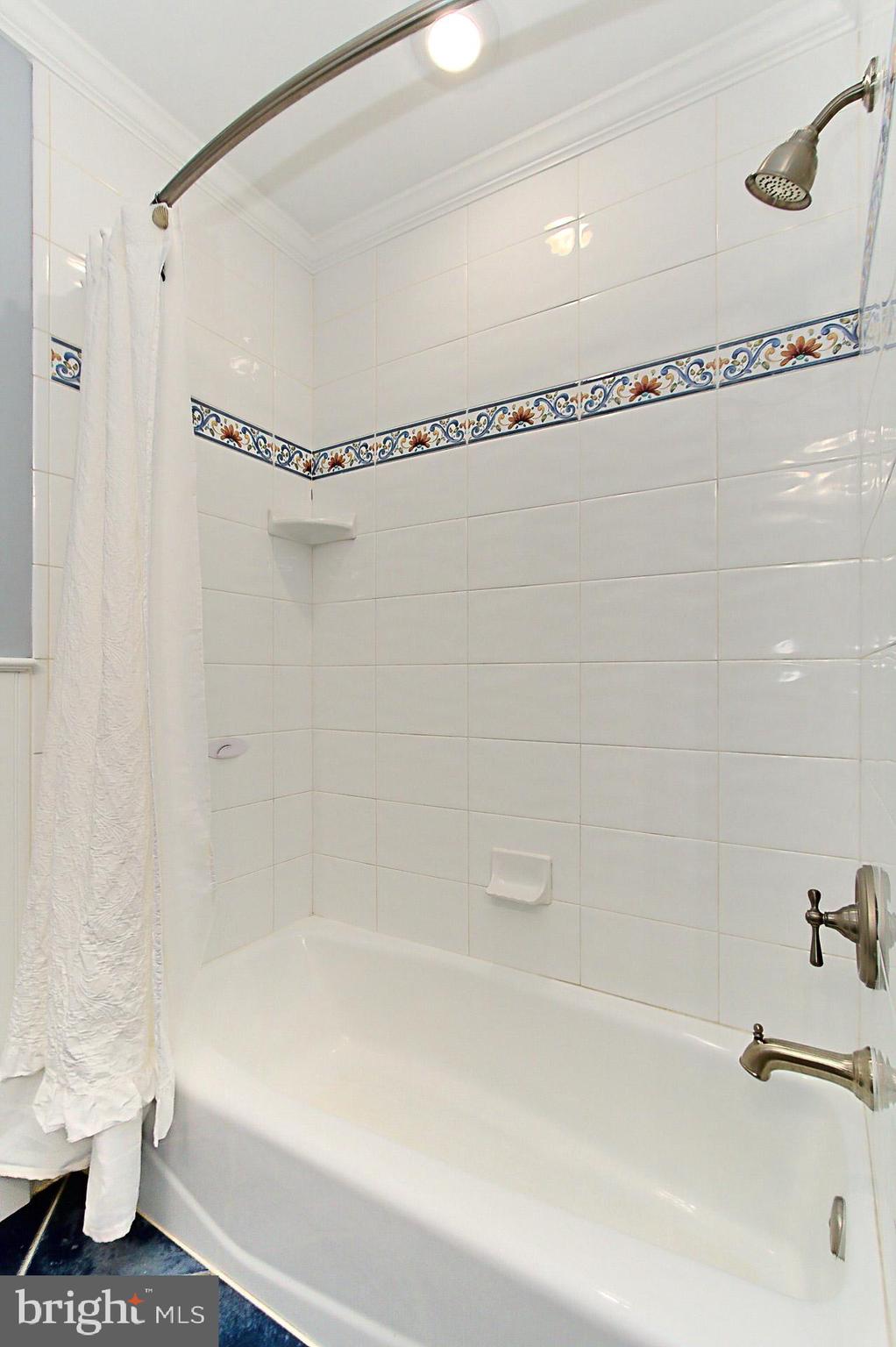 WEST SPRINGFIELD - Residential