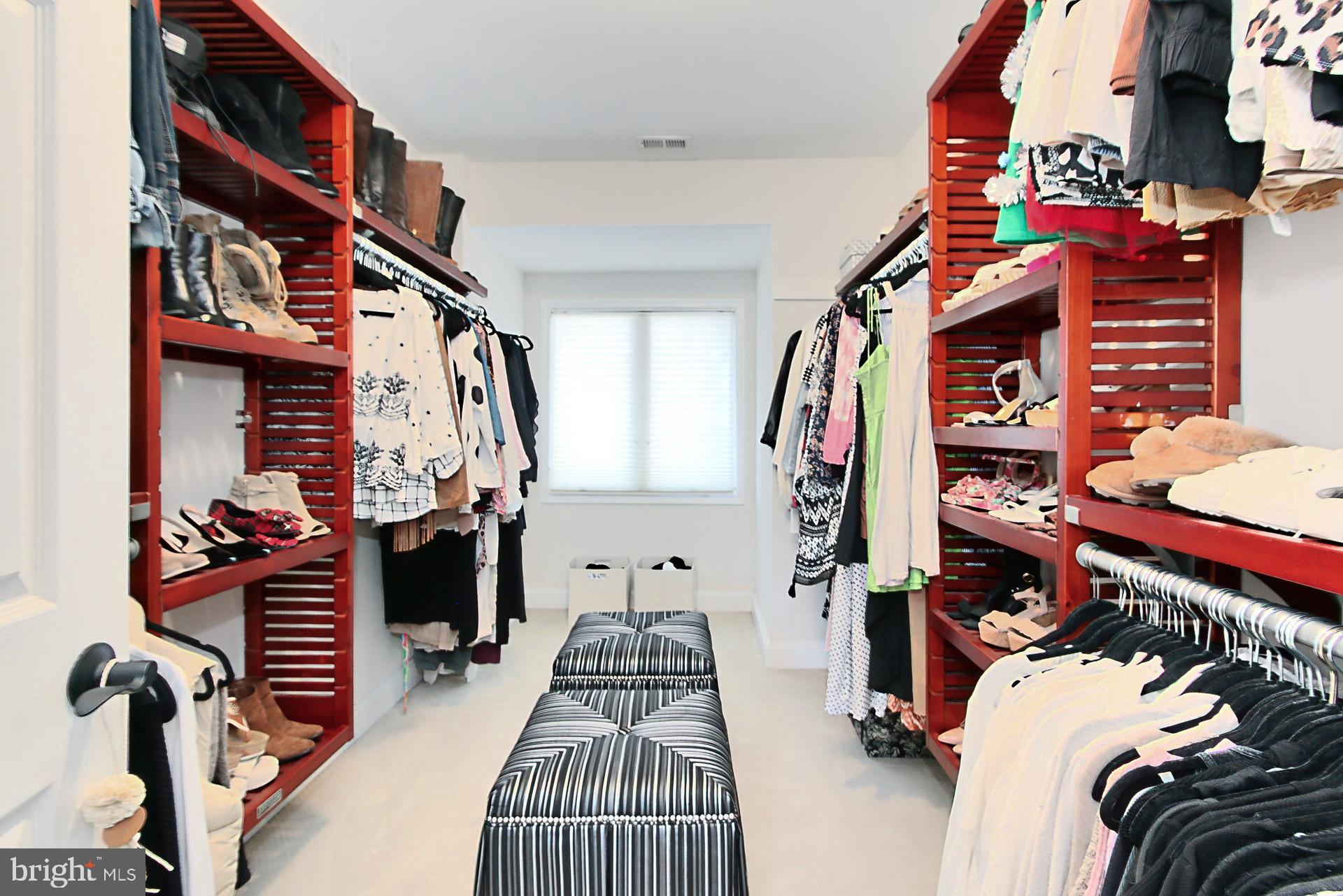 WEST SPRINGFIELD - Residential