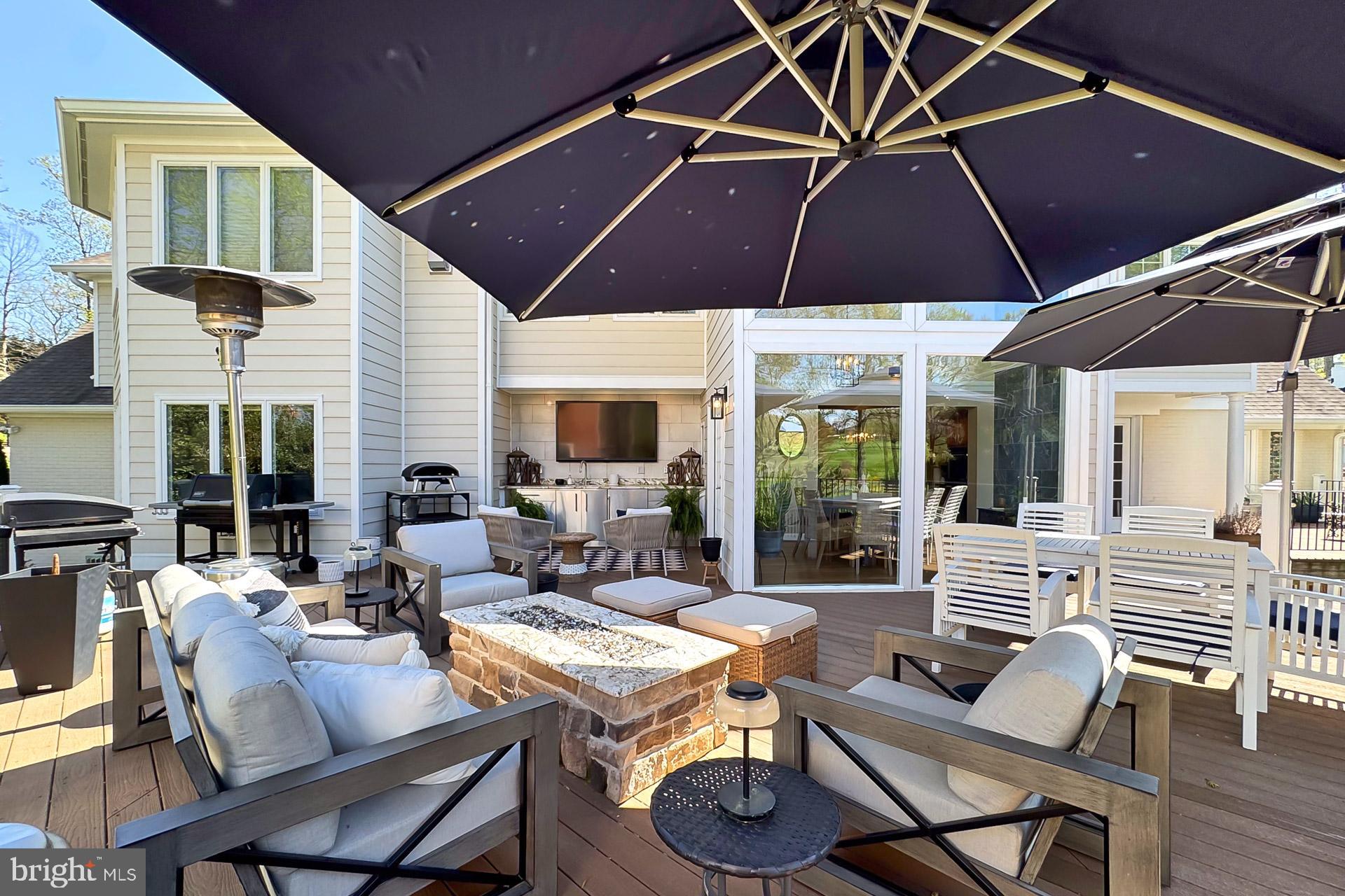 WEST SPRINGFIELD - Residential