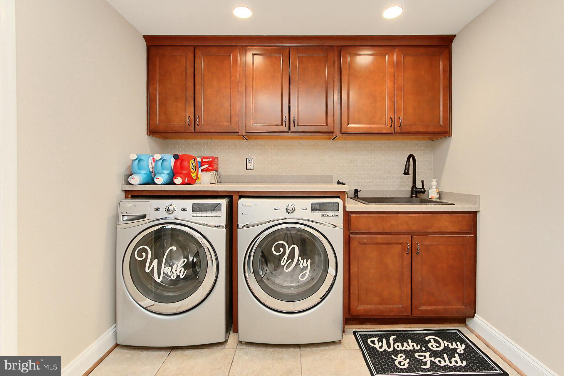 WEST SPRINGFIELD - Residential