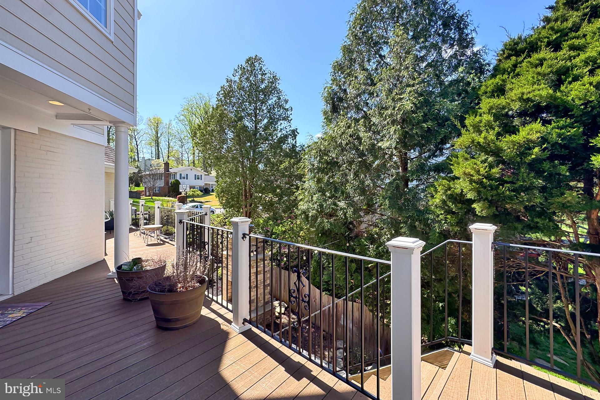 WEST SPRINGFIELD - Residential