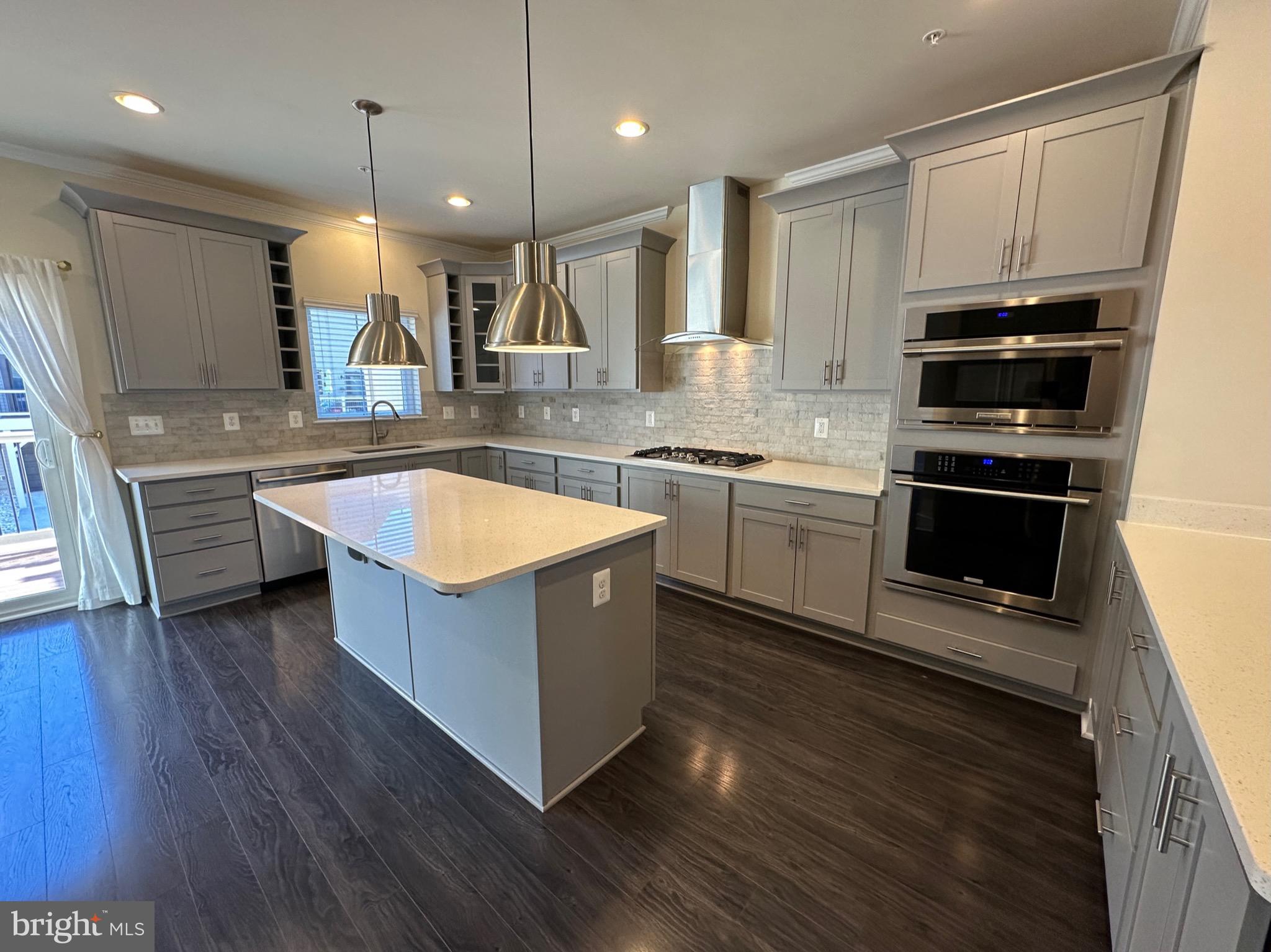 CLARKSBURG - Residential Lease