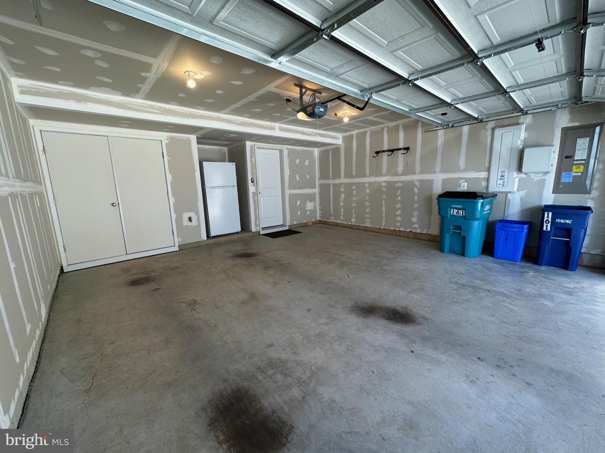 CLARKSBURG - Residential Lease