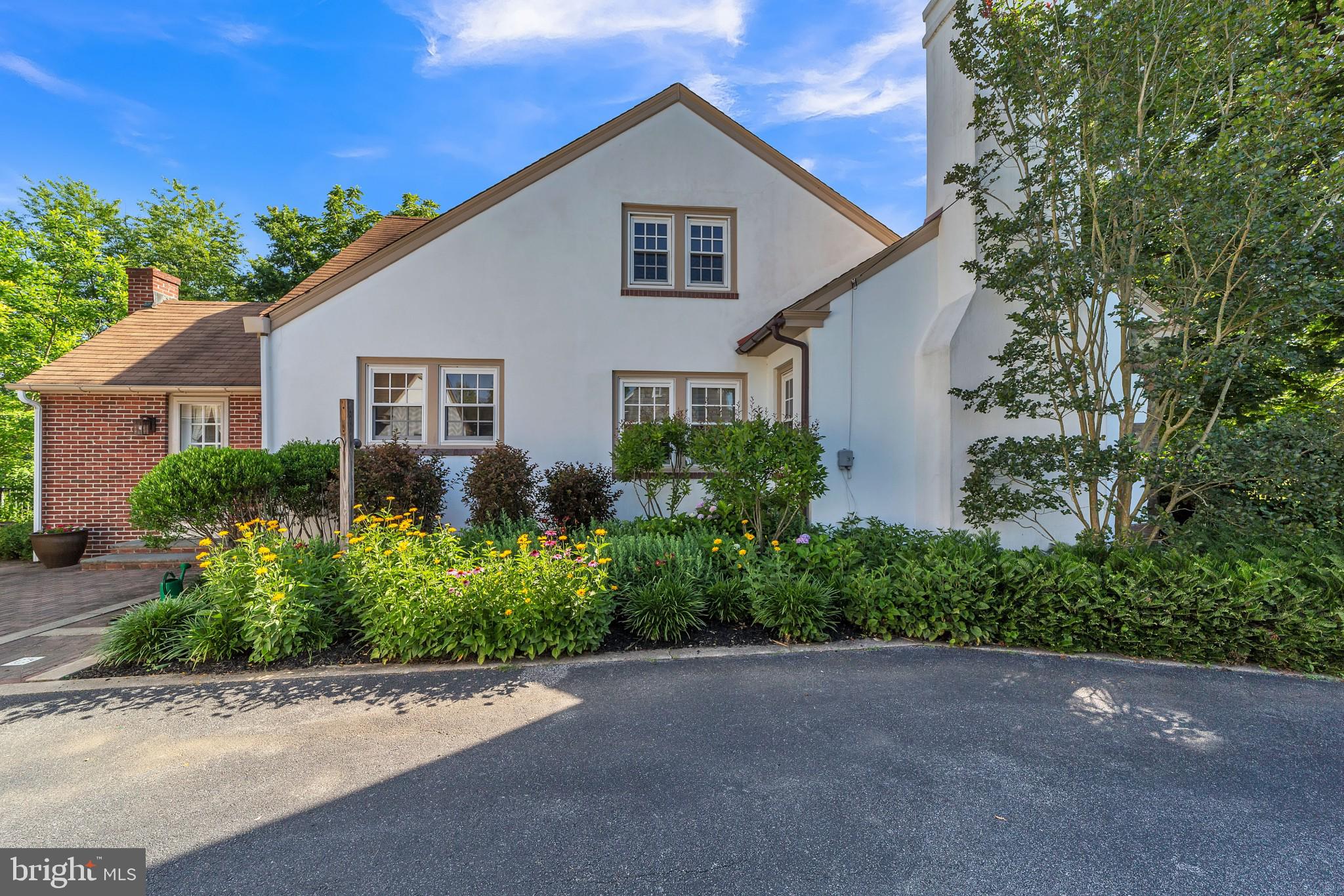 SCONNELLTOWN - Residential