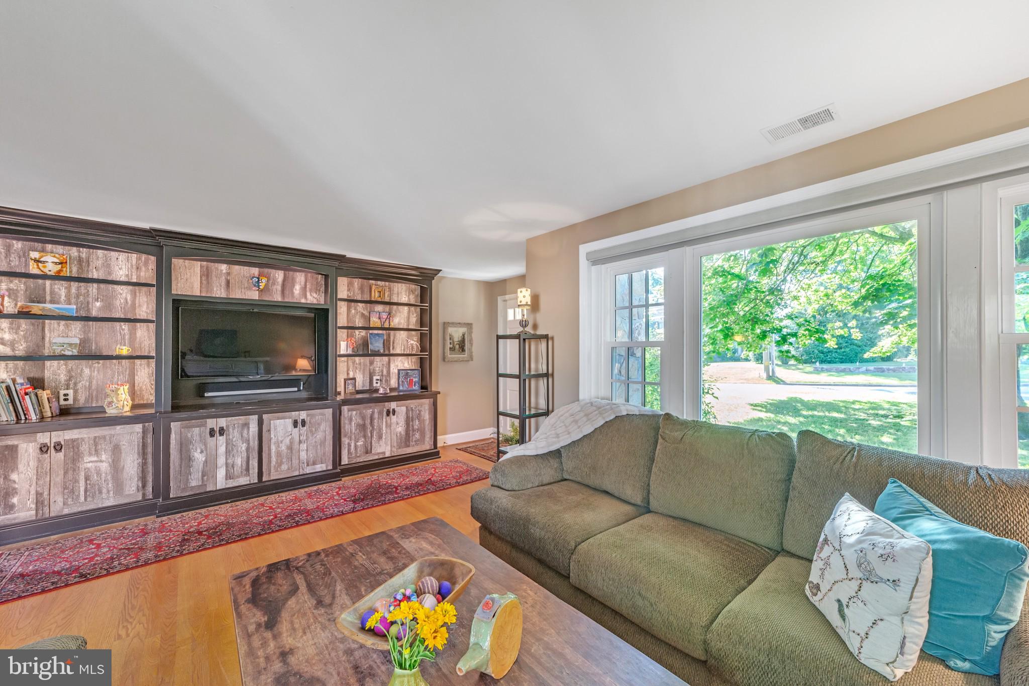 SCONNELLTOWN - Residential