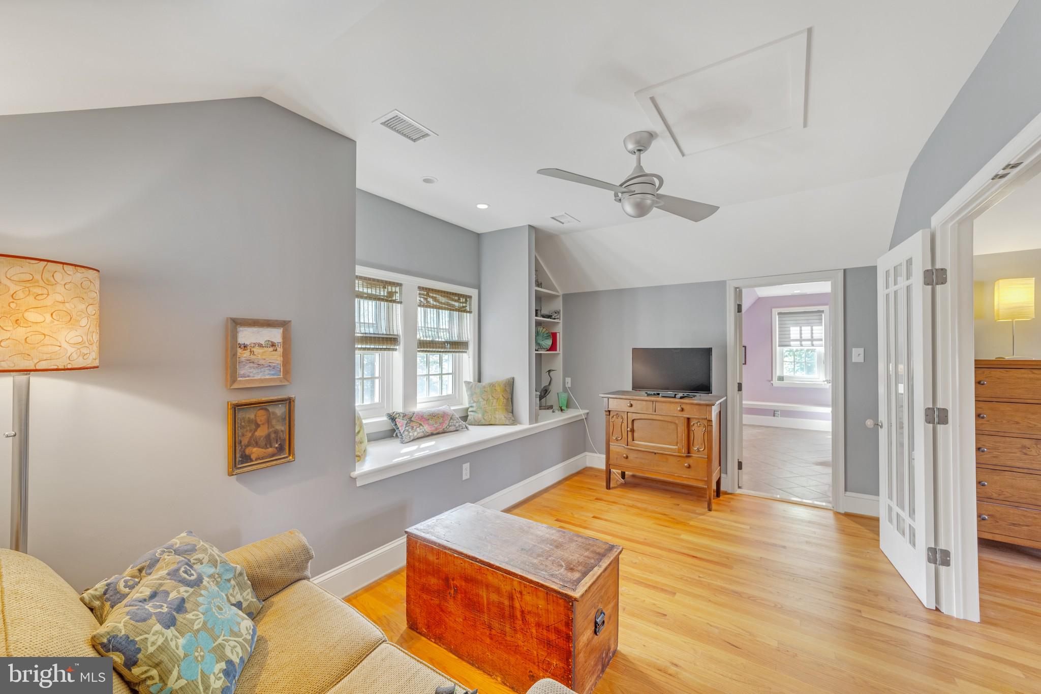 SCONNELLTOWN - Residential