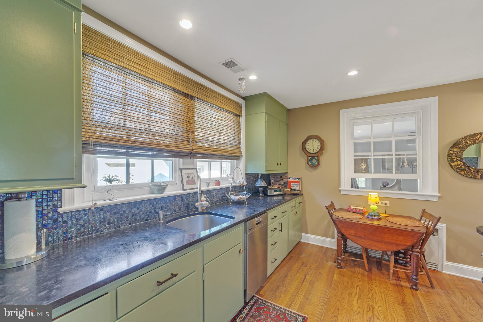 SCONNELLTOWN - Residential