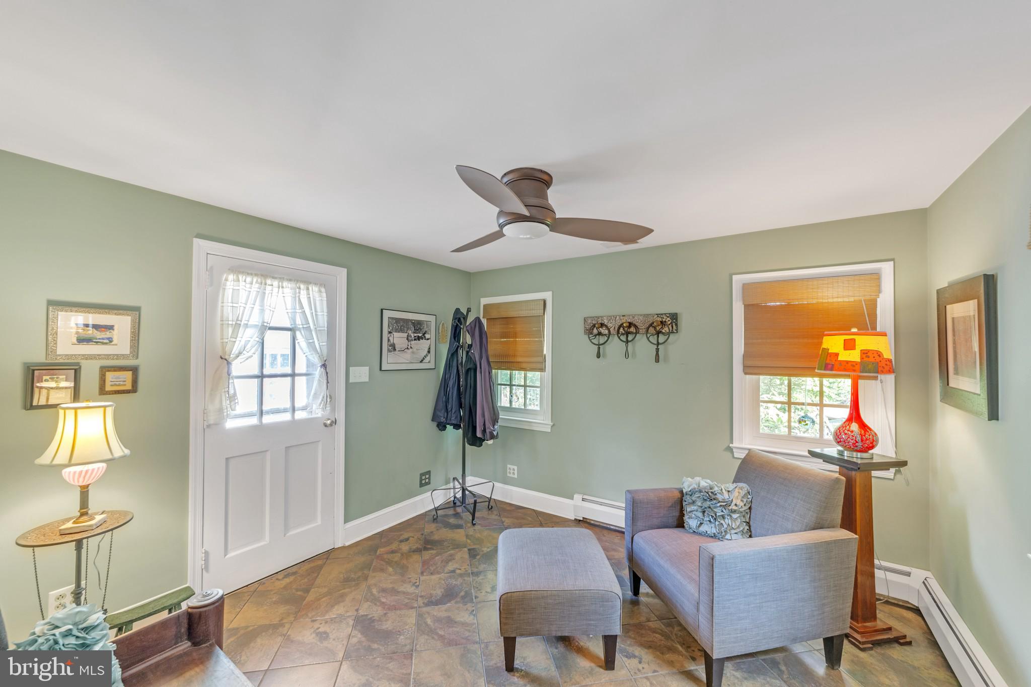 SCONNELLTOWN - Residential