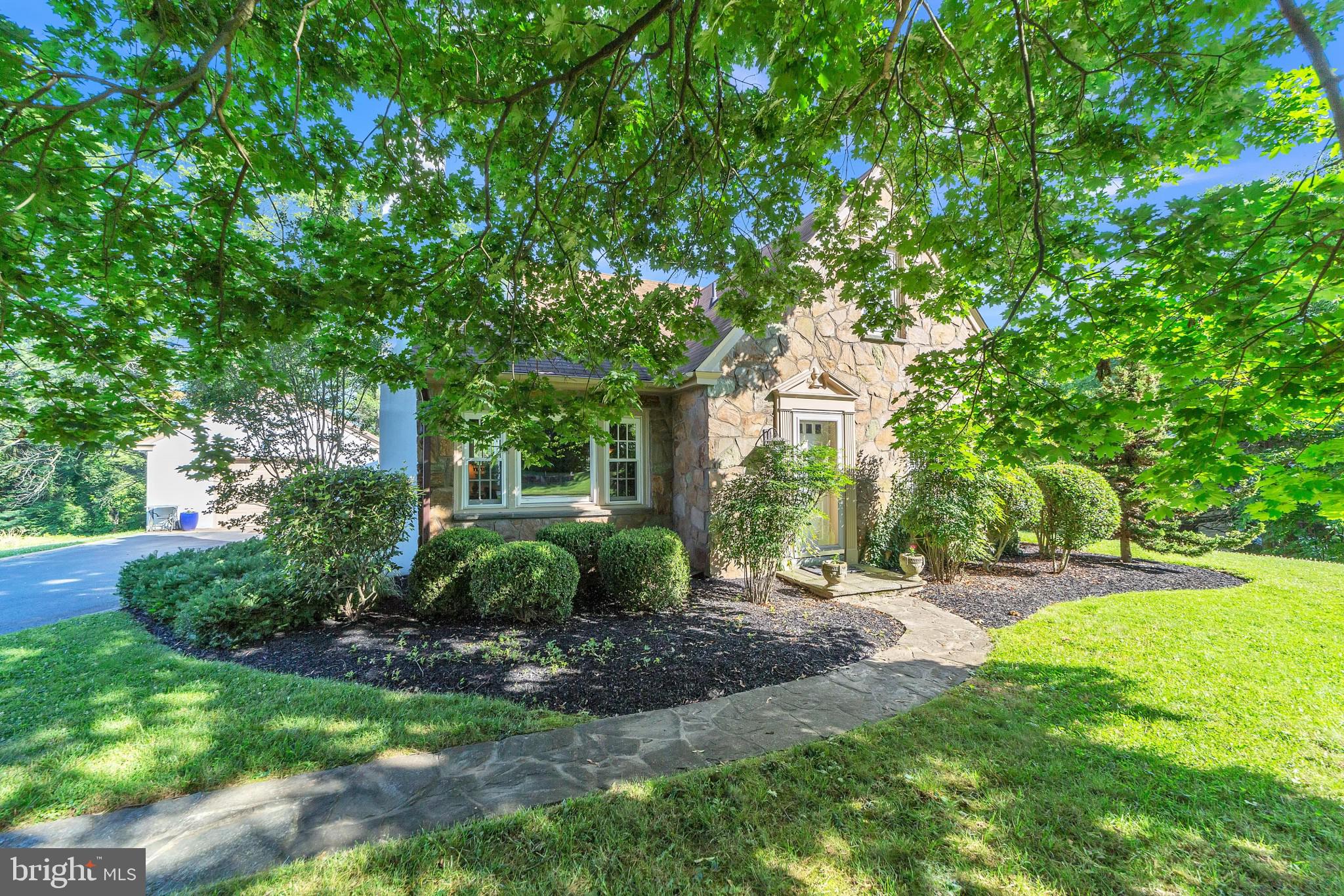 SCONNELLTOWN - Residential