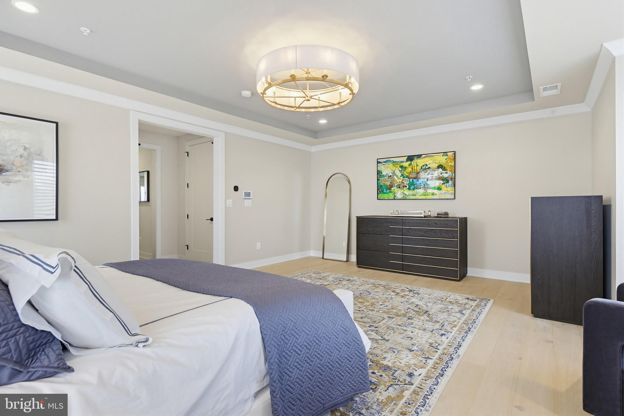 LINDEN GROVE - Residential