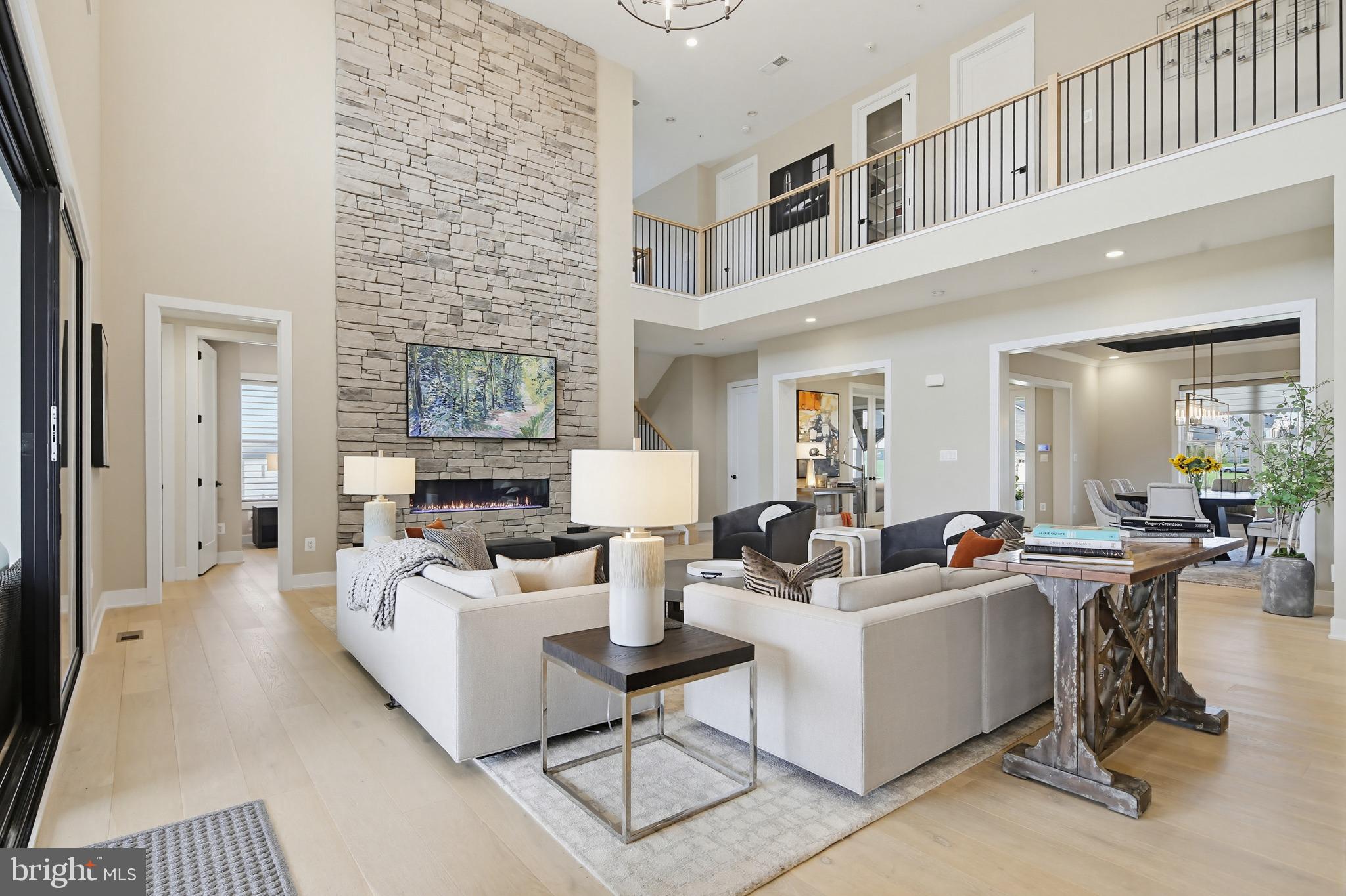 LINDEN GROVE - Residential