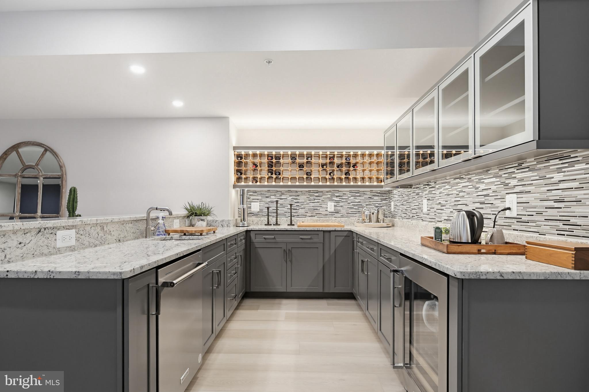 LINDEN GROVE - Residential