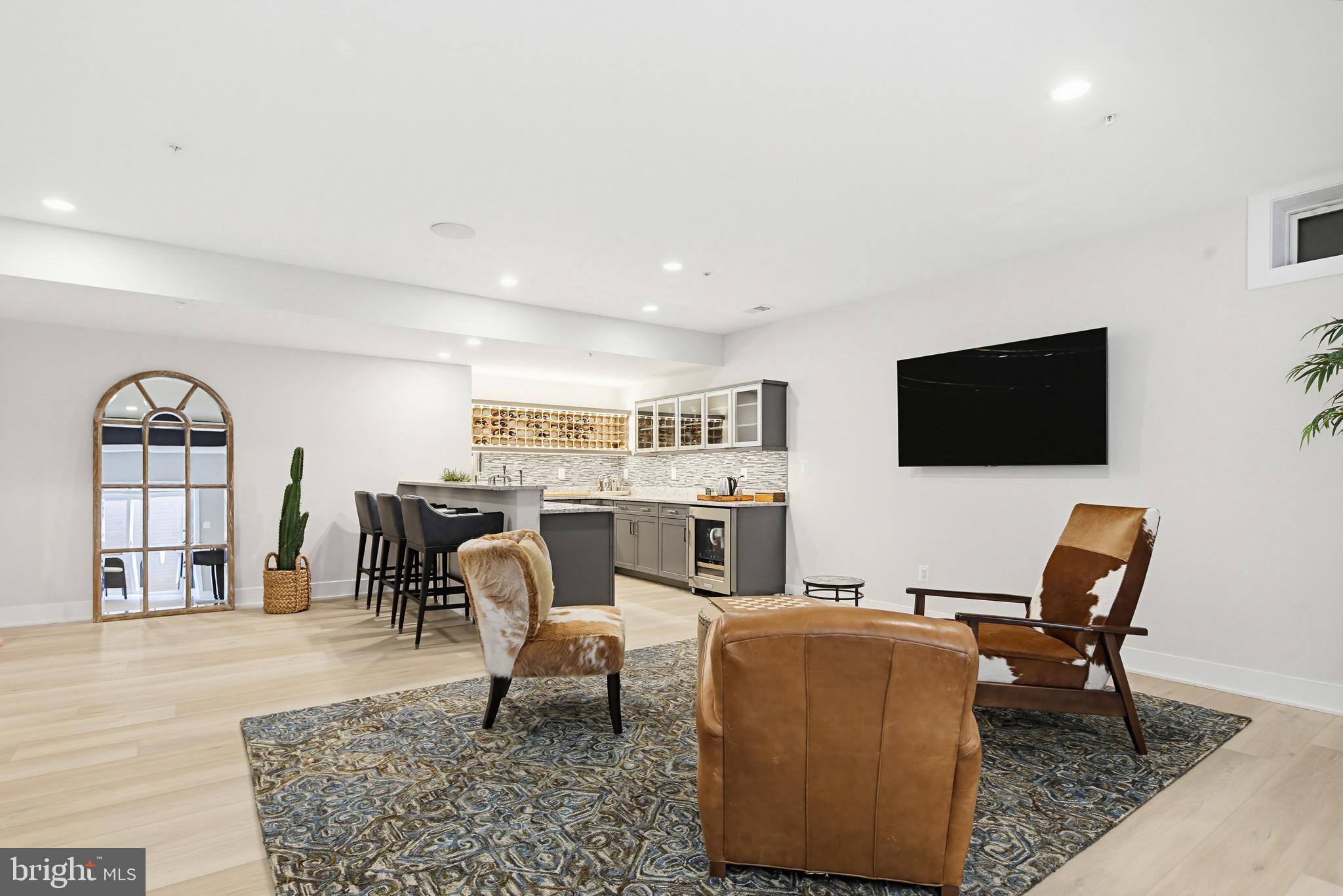 LINDEN GROVE - Residential