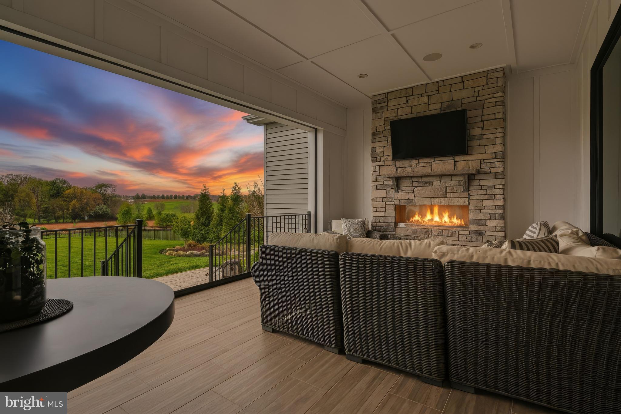 LINDEN GROVE - Residential