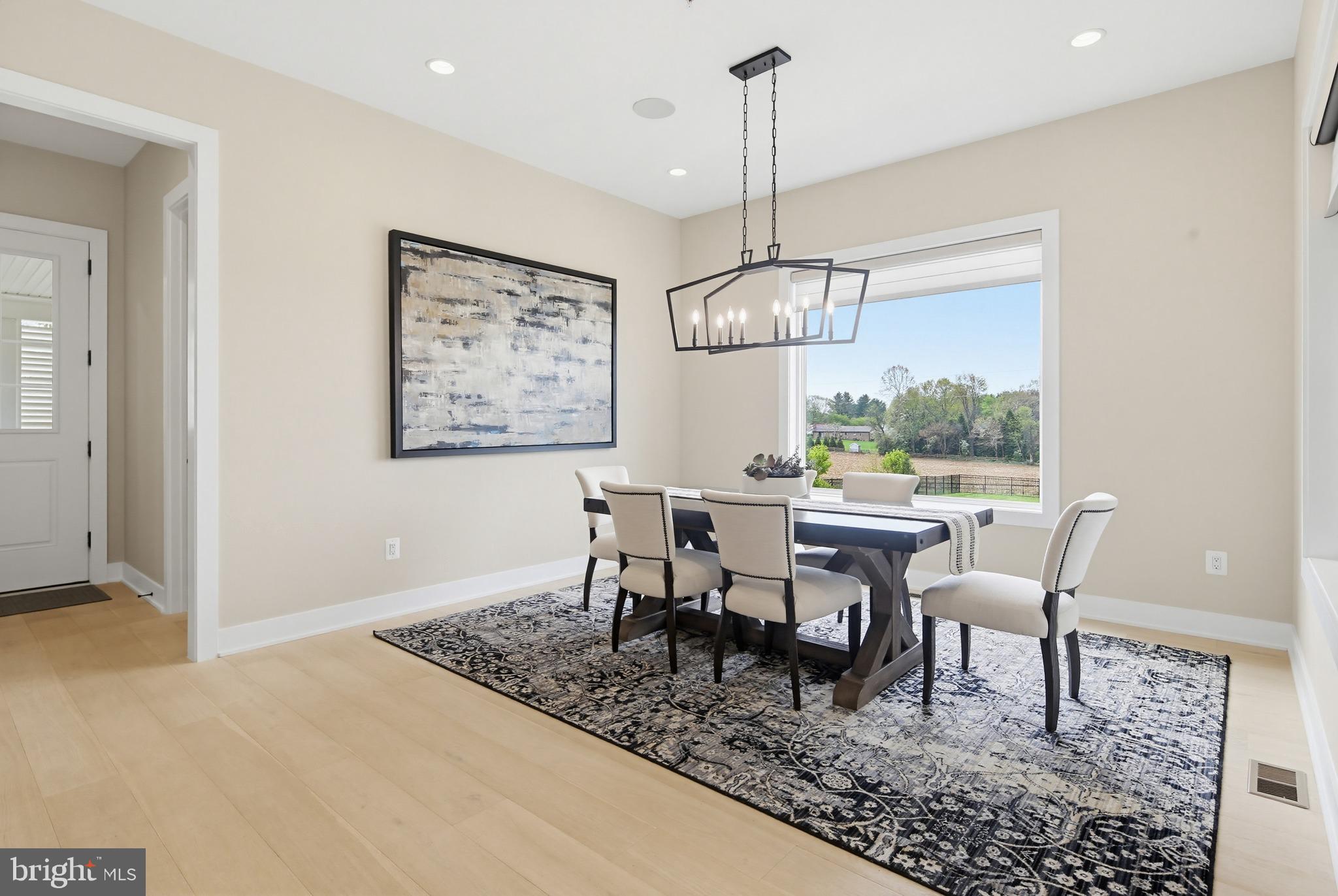 LINDEN GROVE - Residential