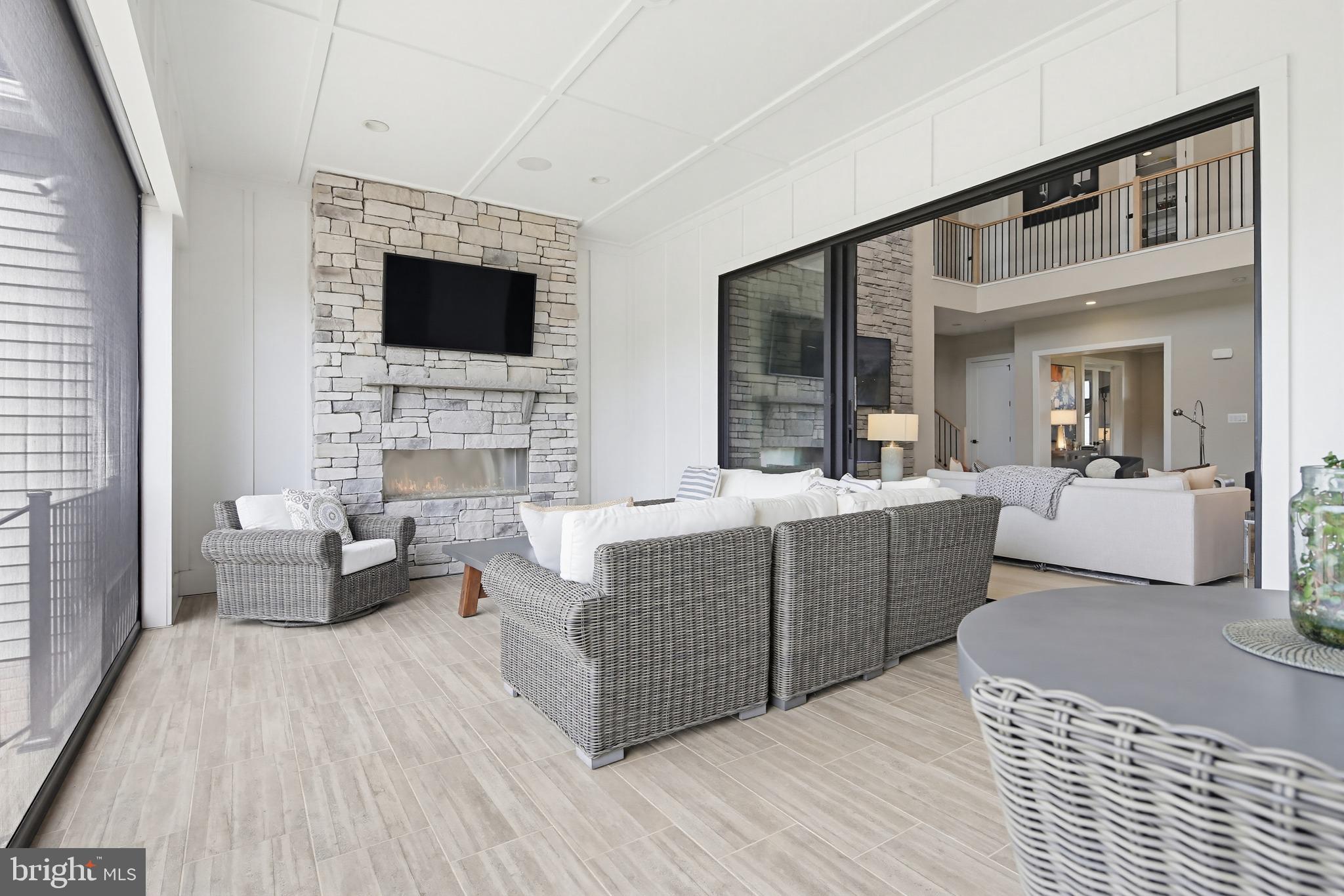 LINDEN GROVE - Residential