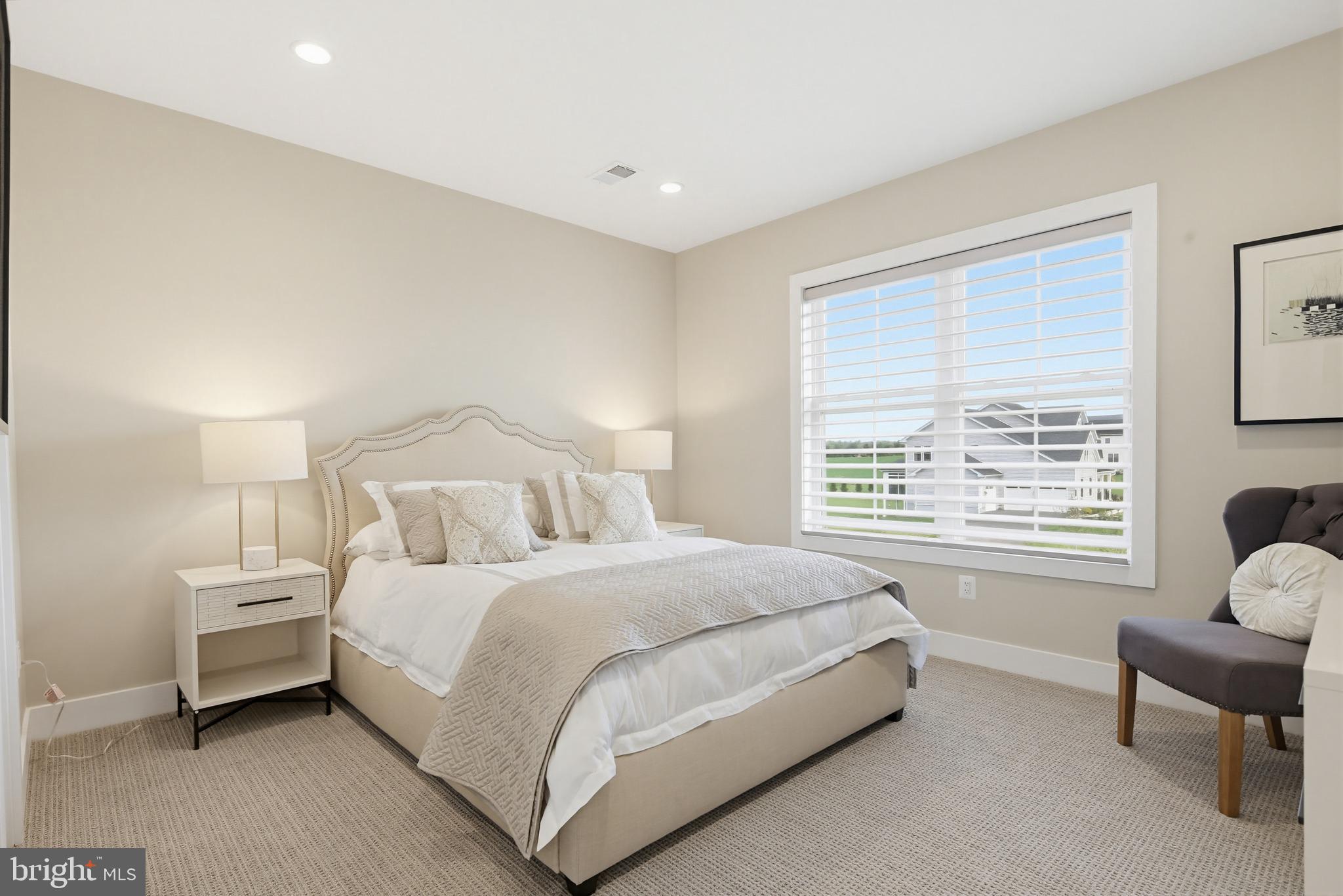 LINDEN GROVE - Residential